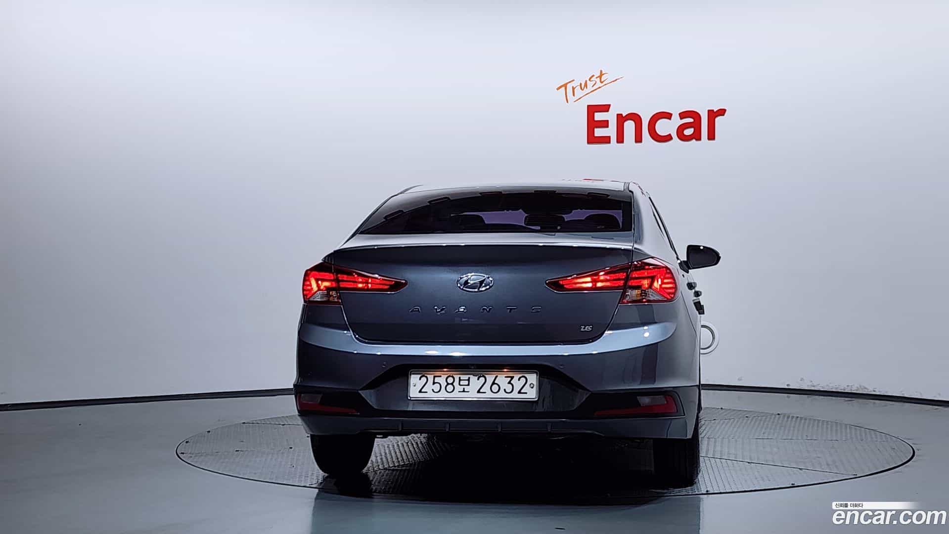 AVANTE Hyundai 2019.6-OUTER-004