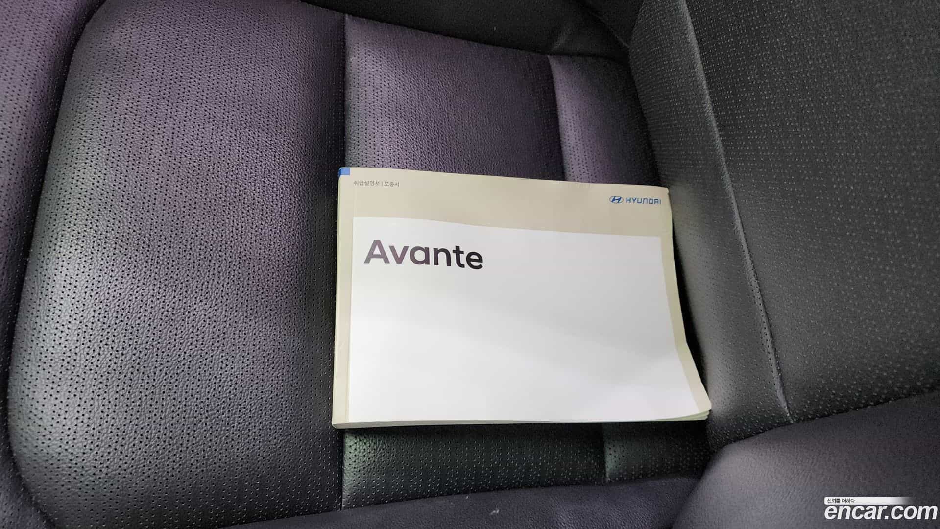 AVANTE Hyundai 2019.6-OPTION-021