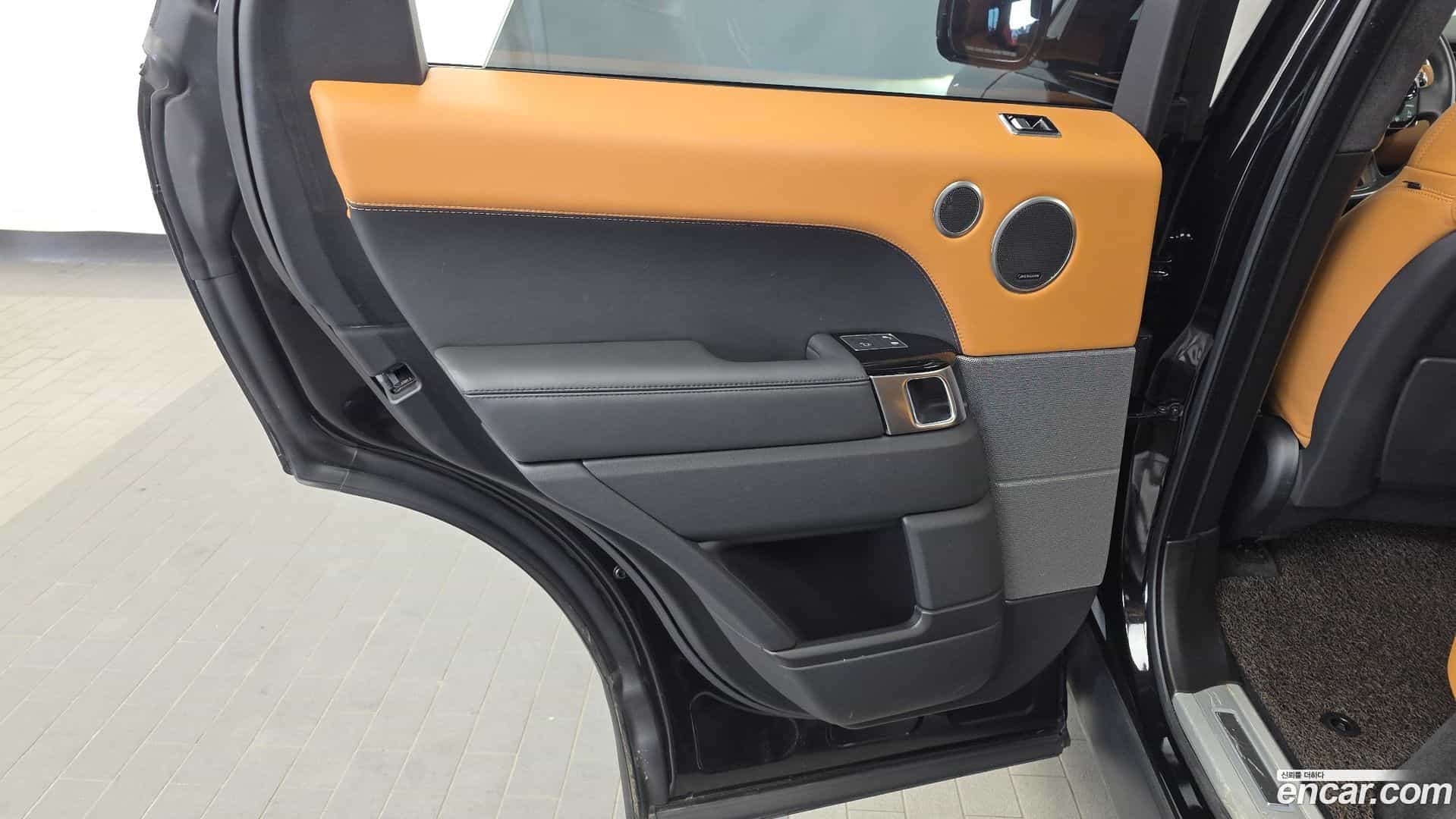 Range Rover Sport Land Rover 2019.3-INNER-035