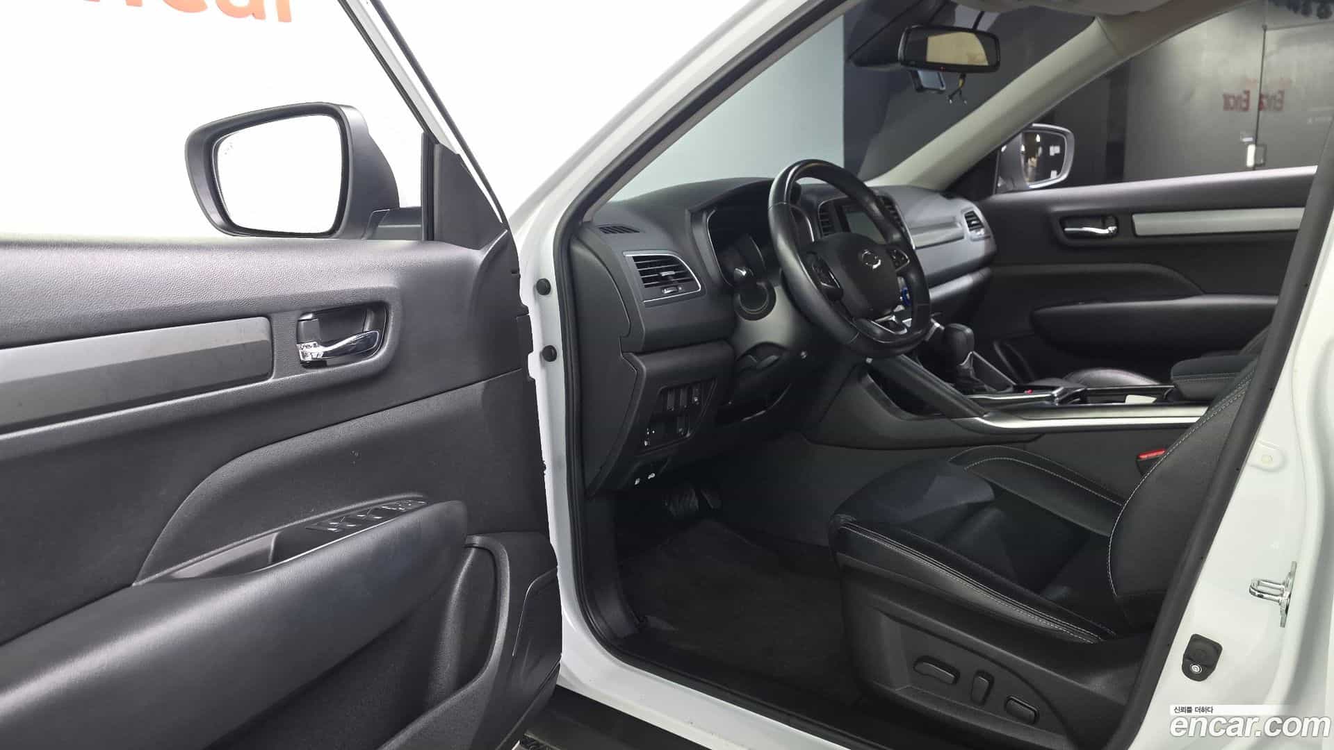 QM6 Renault Korea 2023.0-INNER-010