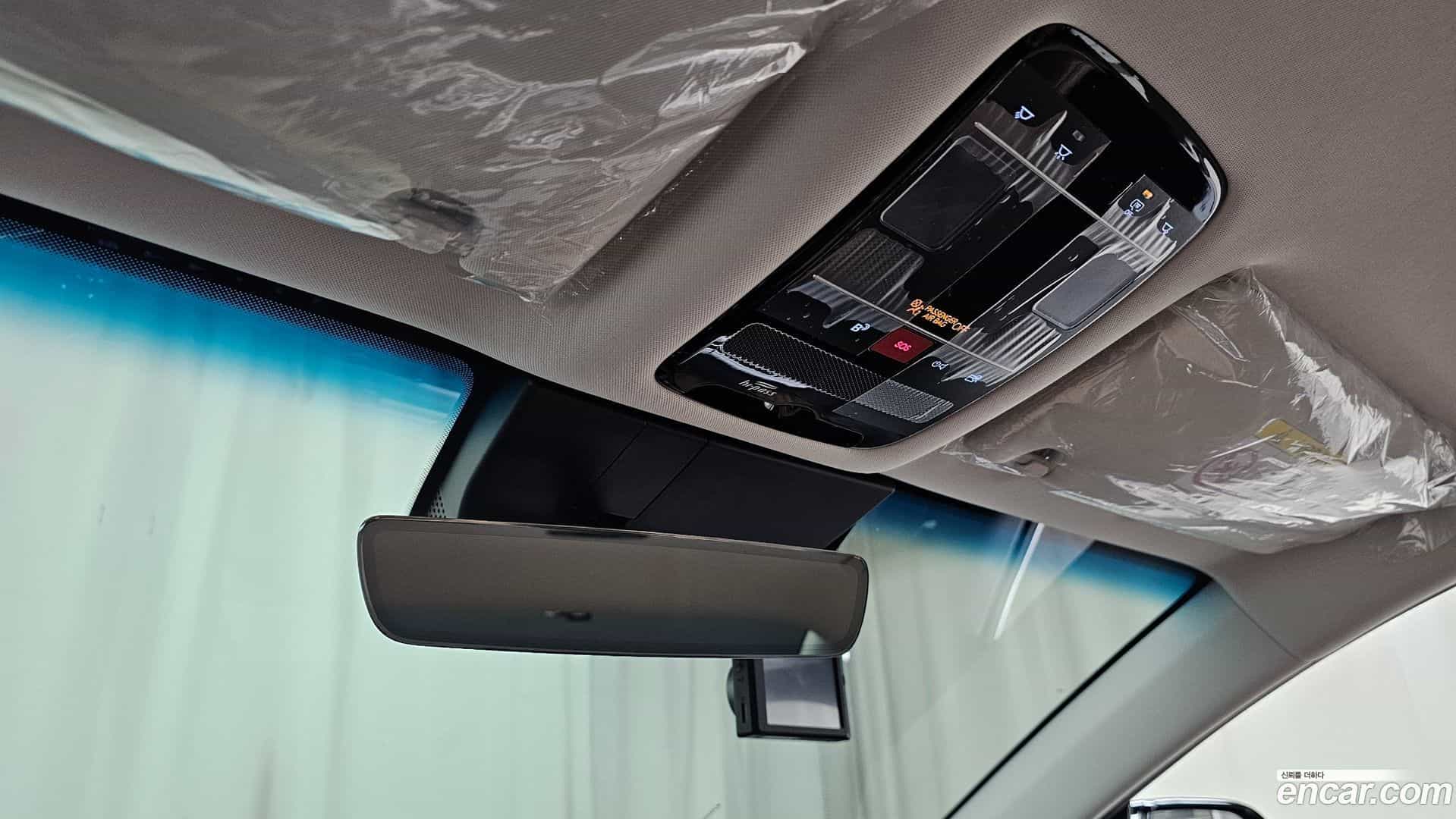 Grandeur Hyundai 2025.11-OPTION-021