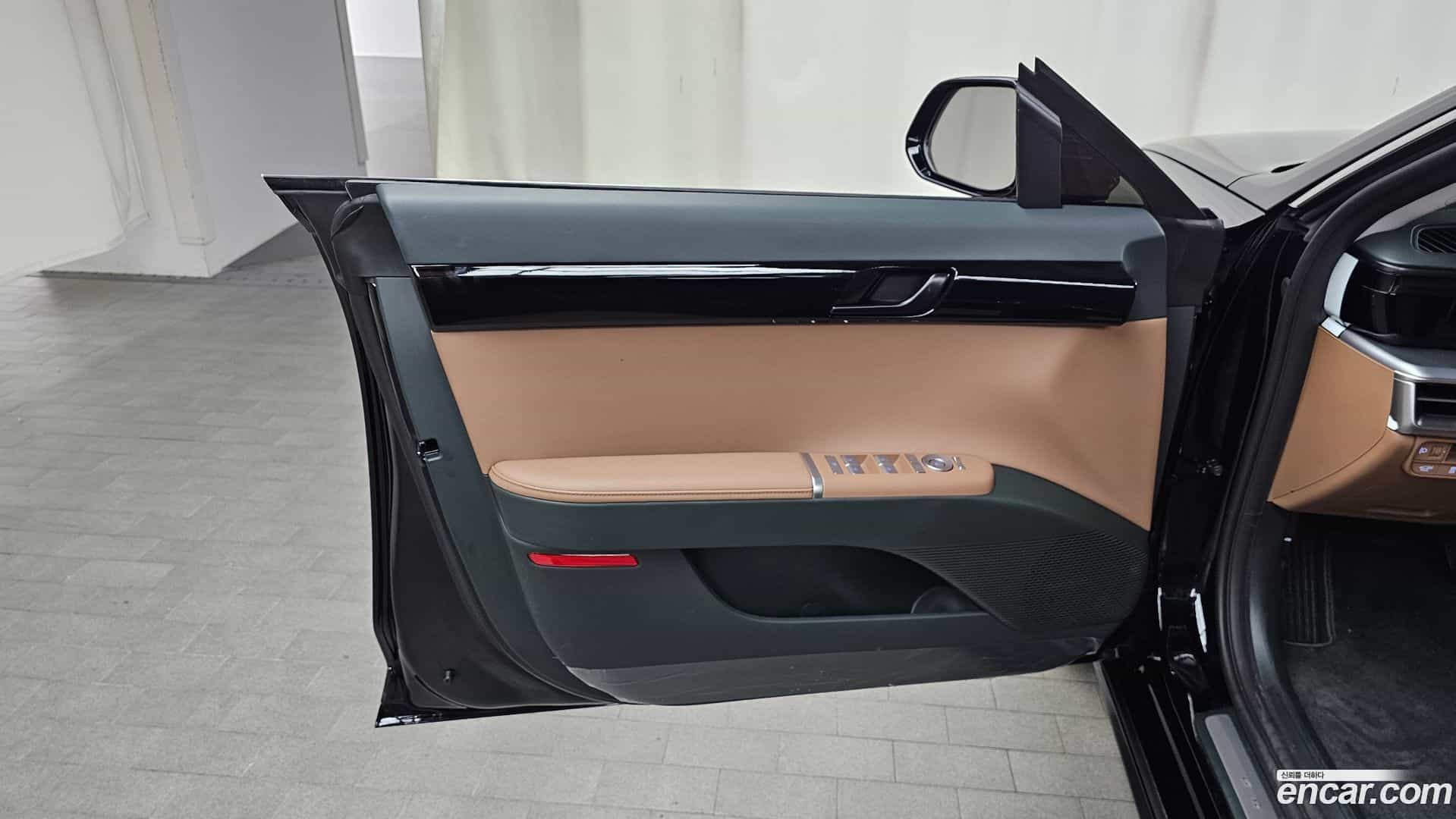 Grandeur Hyundai 2025.11-INNER-034