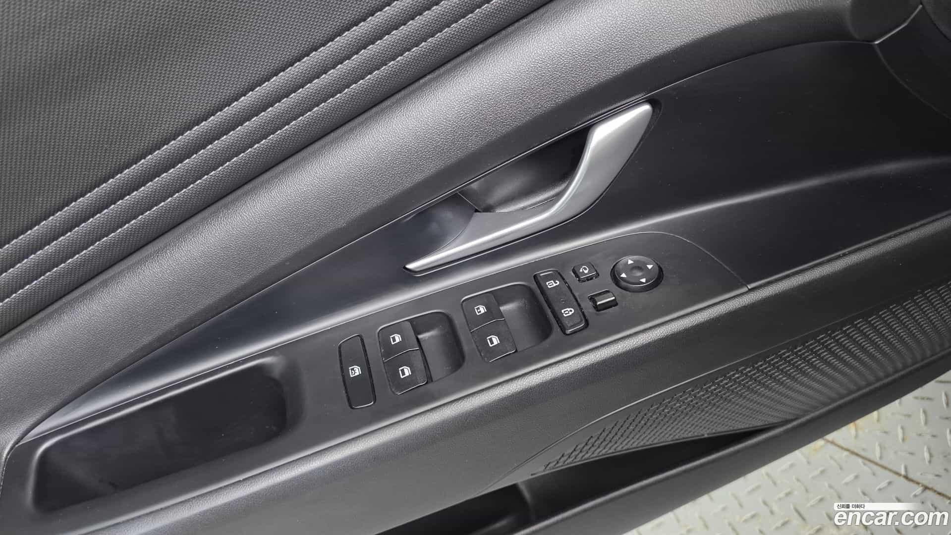 AVANTE Hyundai 2022.3-OPTION-022