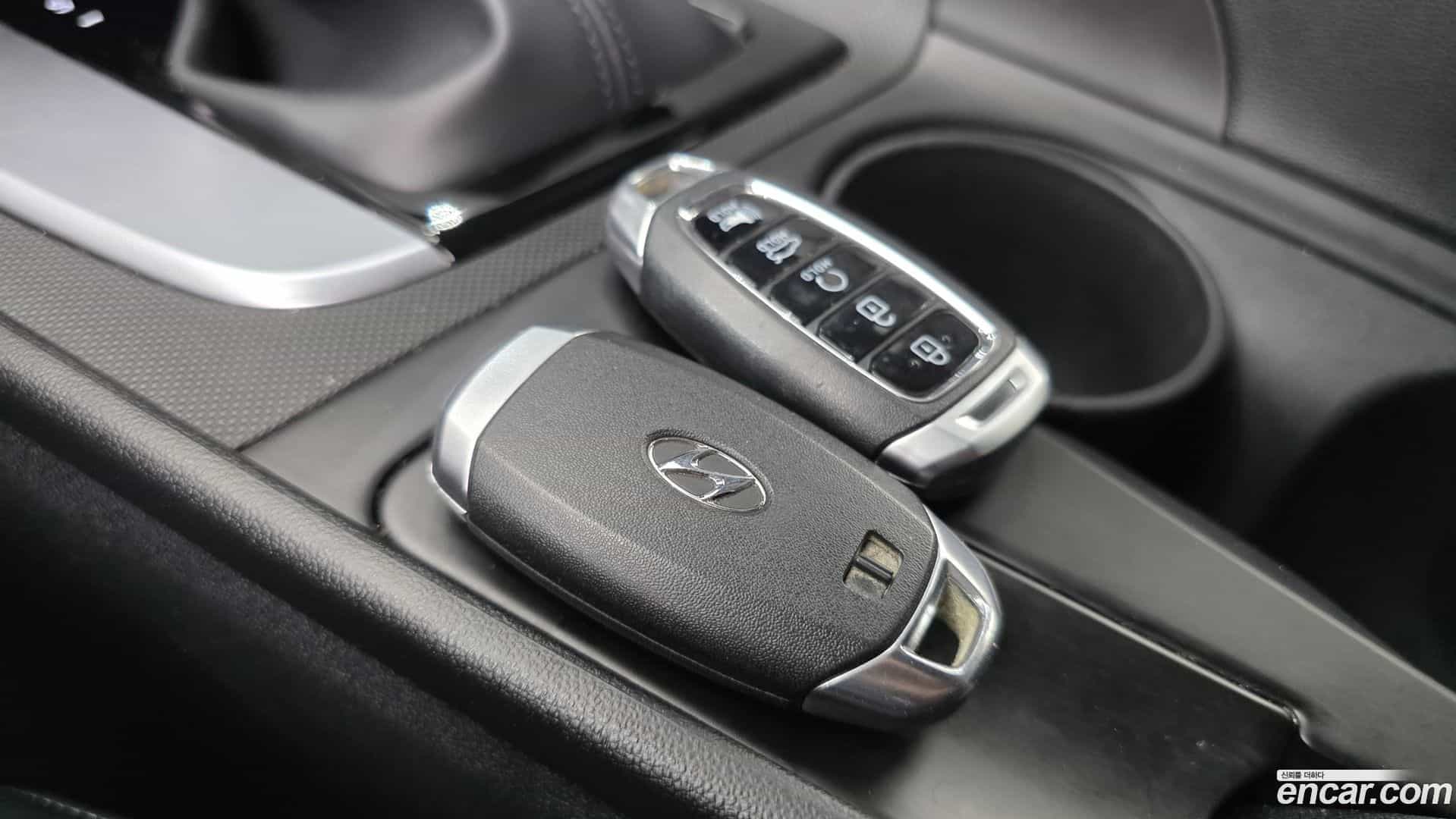 AVANTE Hyundai 2022.3-OPTION-041