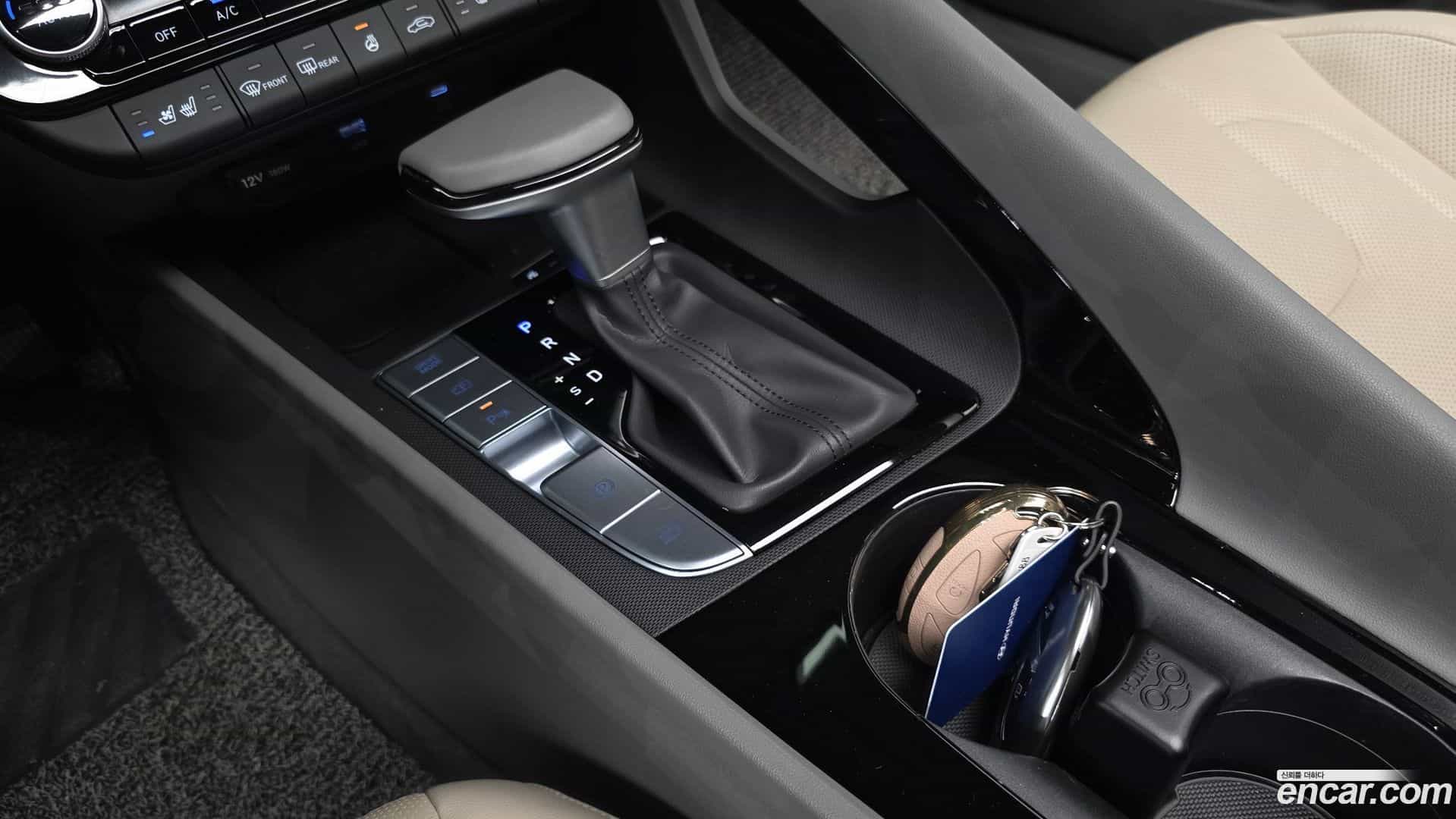 AVANTE Hyundai 2024.6-INNER-009