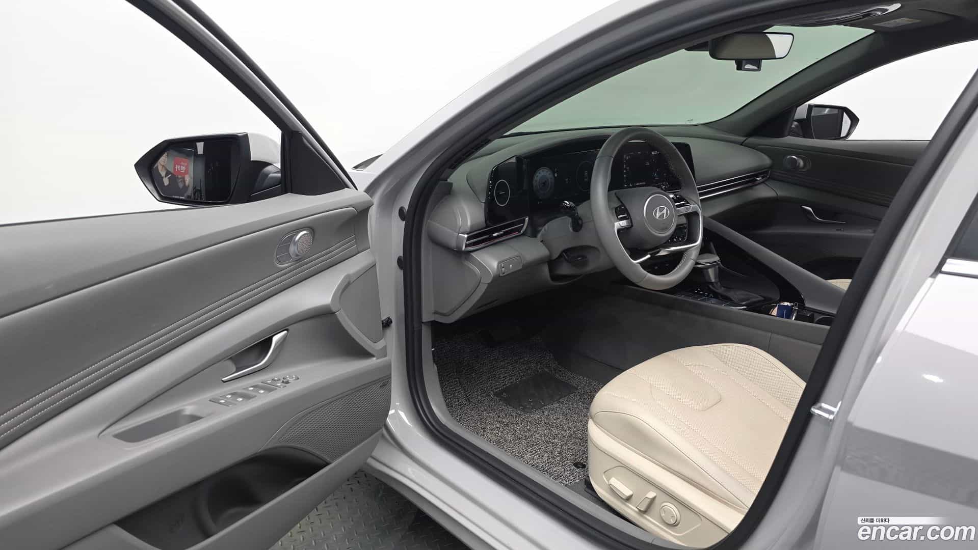 AVANTE Hyundai 2024.6-INNER-010