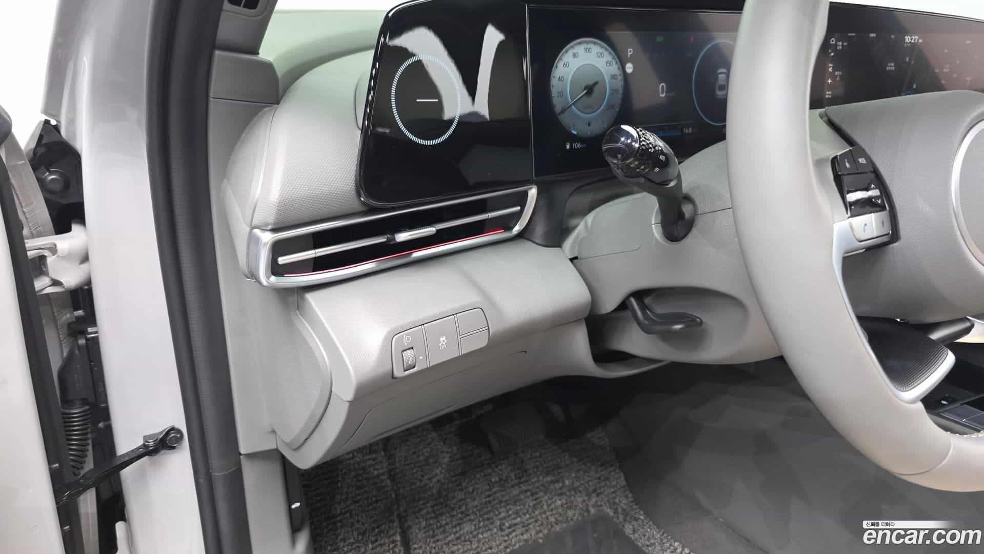 AVANTE Hyundai 2024.6-OPTION-017