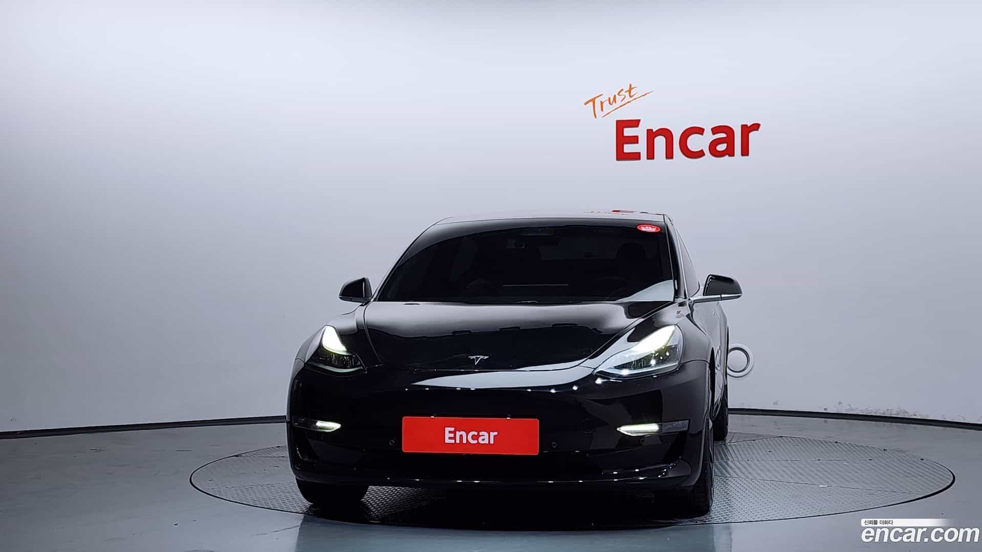 Model 3 Tesla 2020.7-OUTER-003