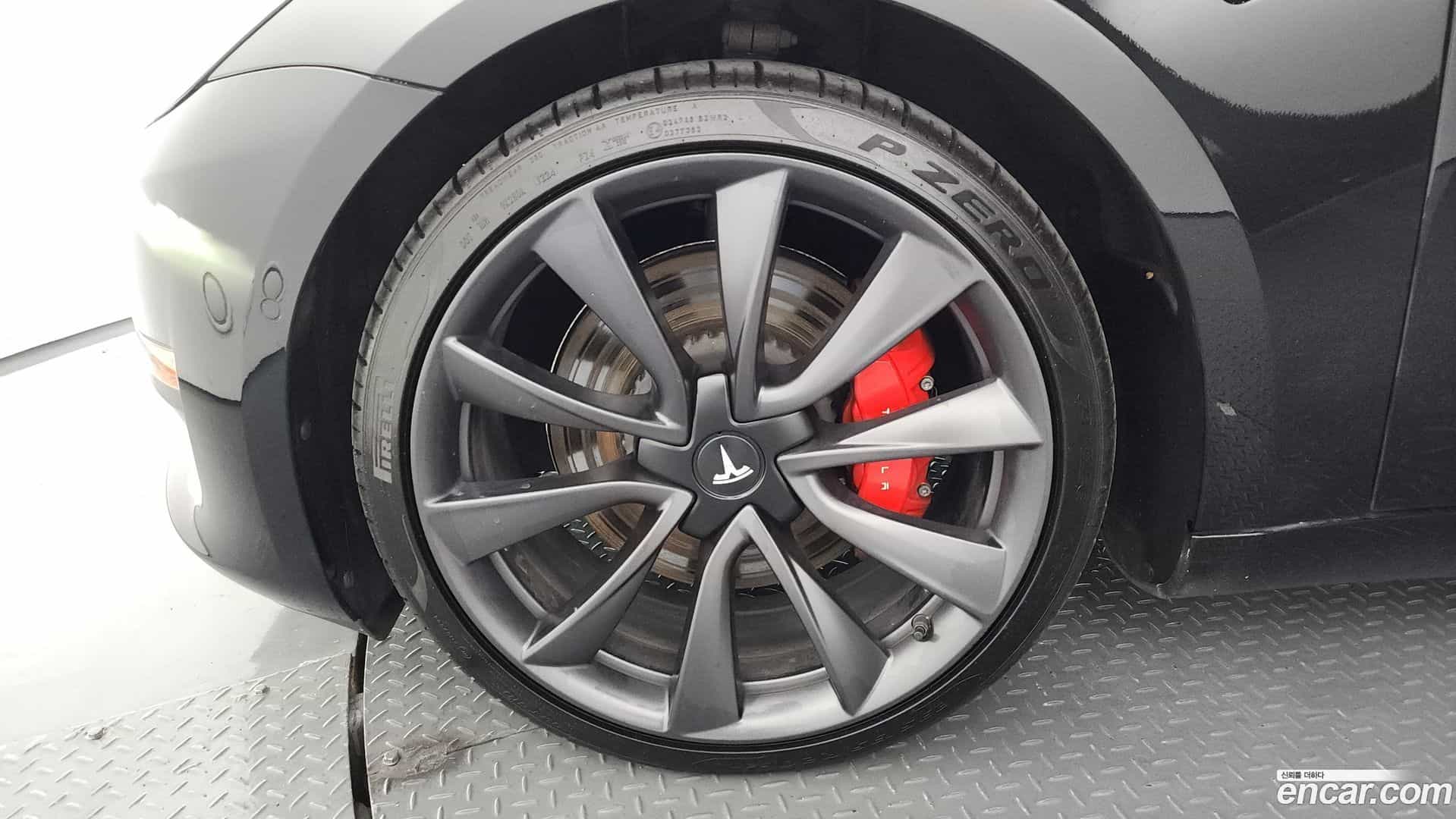 Model 3 Tesla 2020.7-OUTER-005