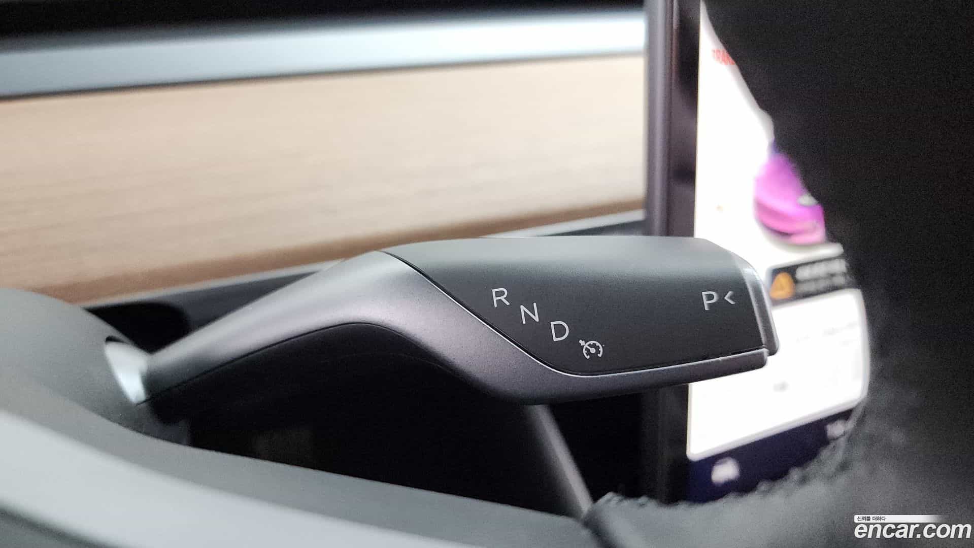 Model 3 Tesla 2020.7-INNER-009