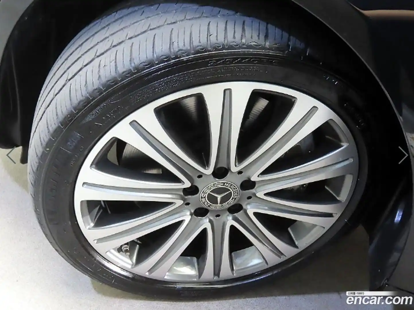 E-Class Mercedes-Benz 2020.2-OPTION-024