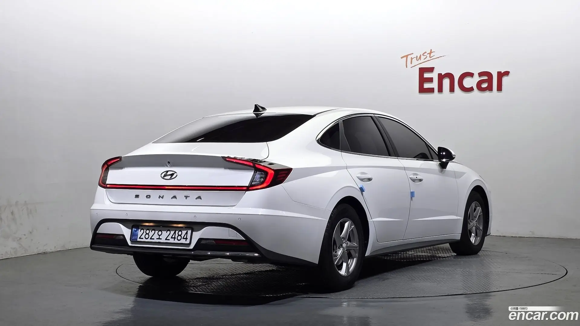 Main__Slider__Photo:Sonata Hyundai 2019.9-1