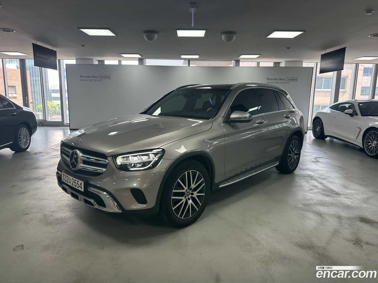 GLC-Class Mercedes-Benz 2022.7-OUTER-001