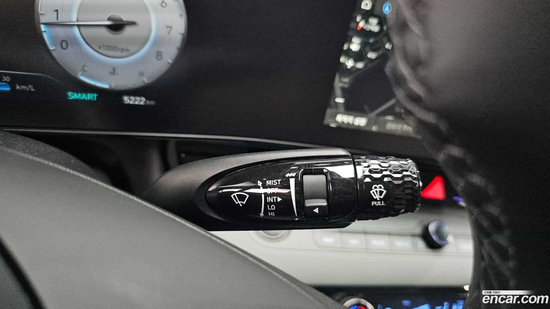 AVANTE Hyundai 2025.10-OPTION-041