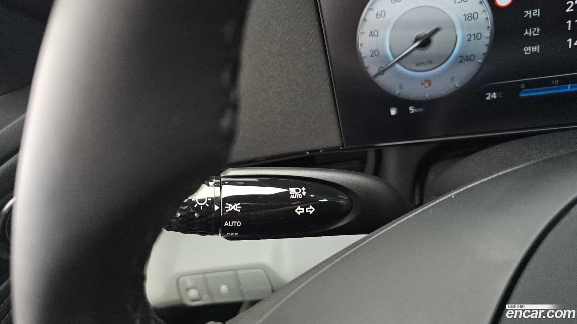 AVANTE Hyundai 2025.10-OPTION-043