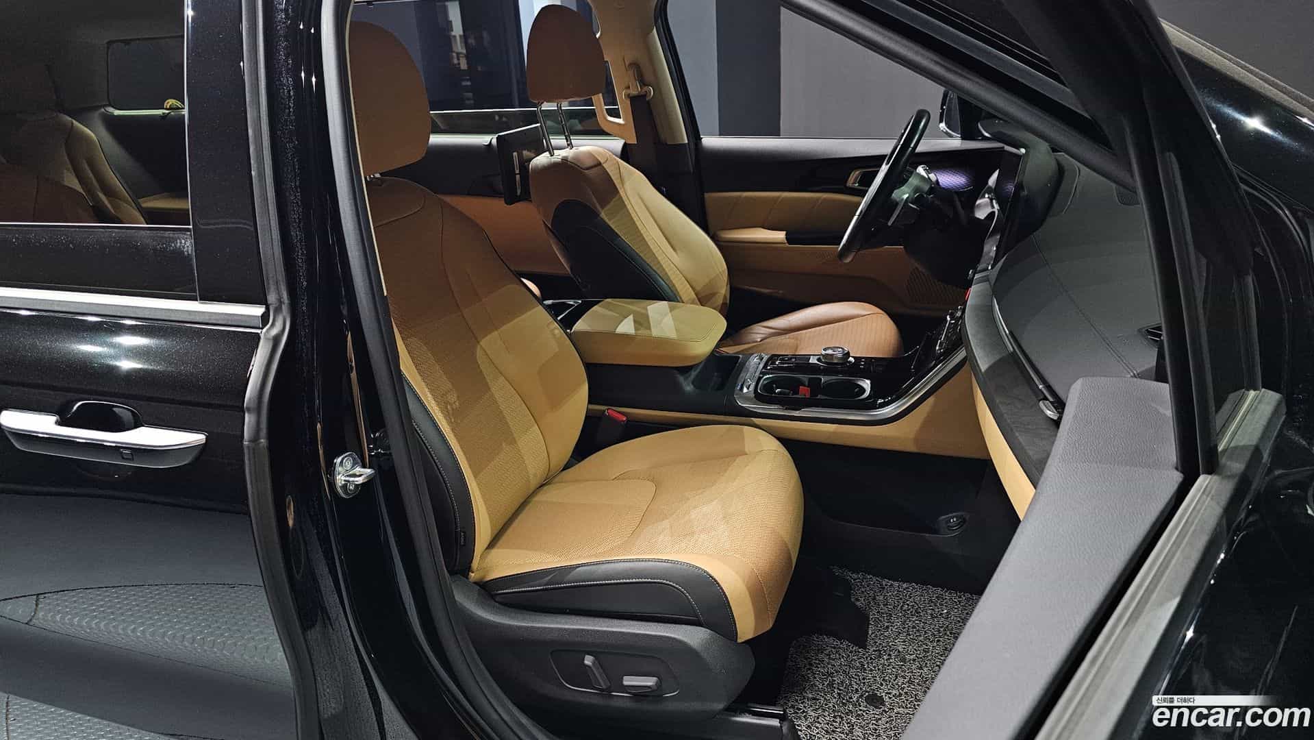 Canival Kia 2023.6-OPTION-015
