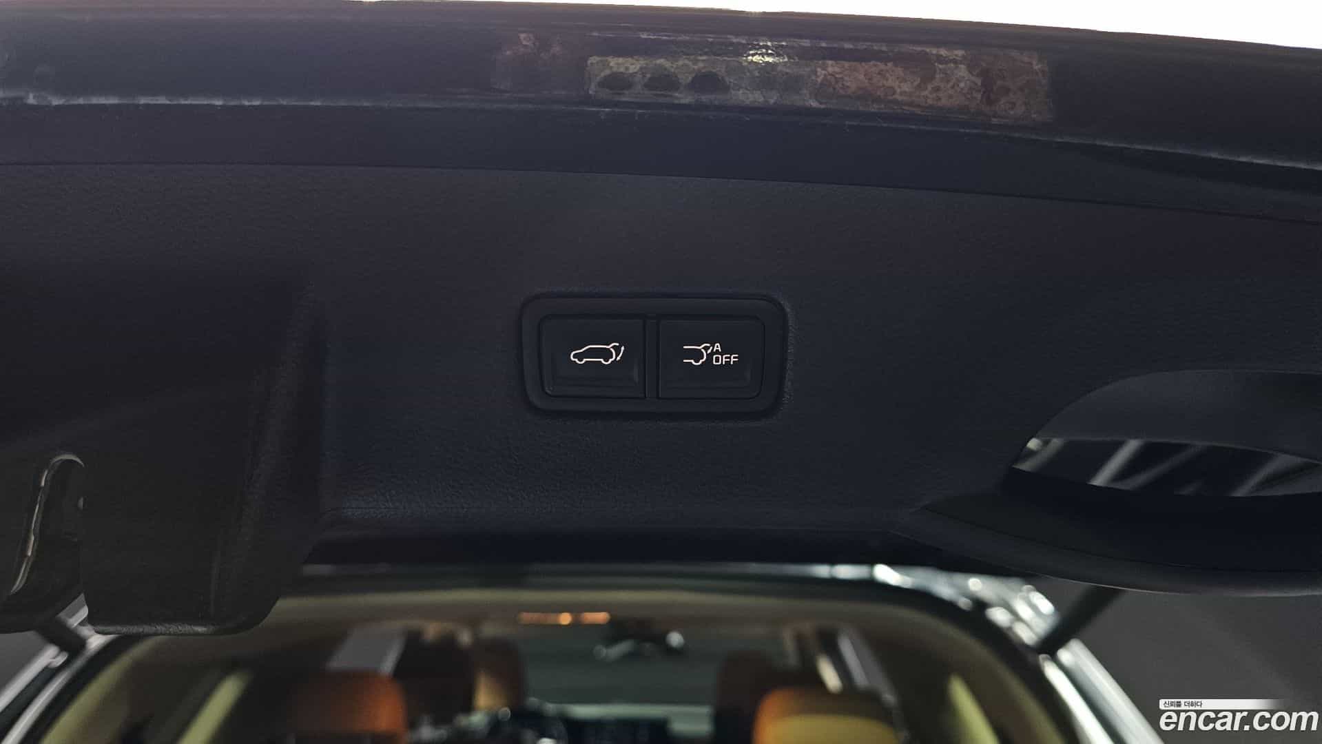 Canival Kia 2023.6-OPTION-023