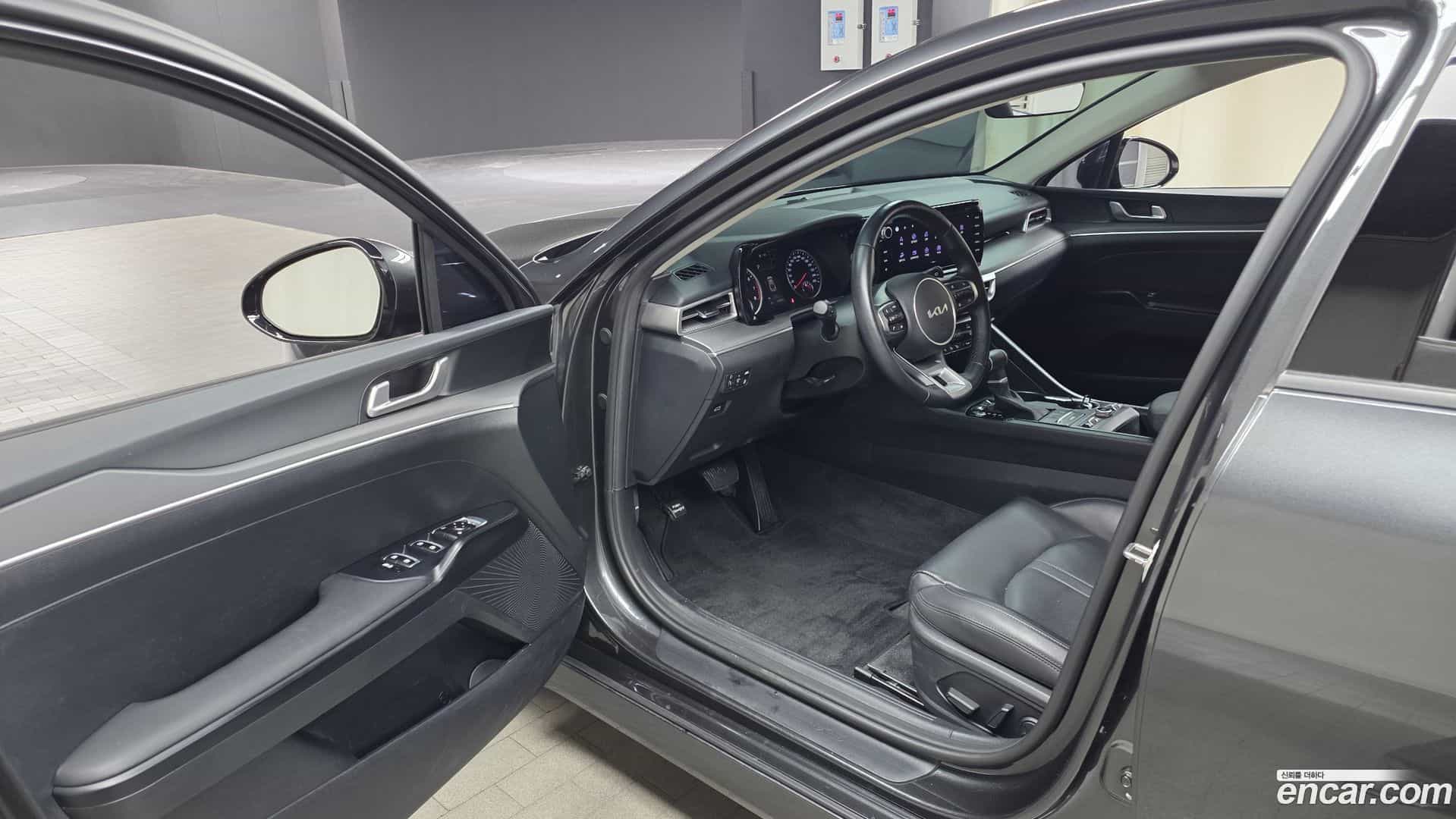 K5 Kia 2023.3-INNER-010