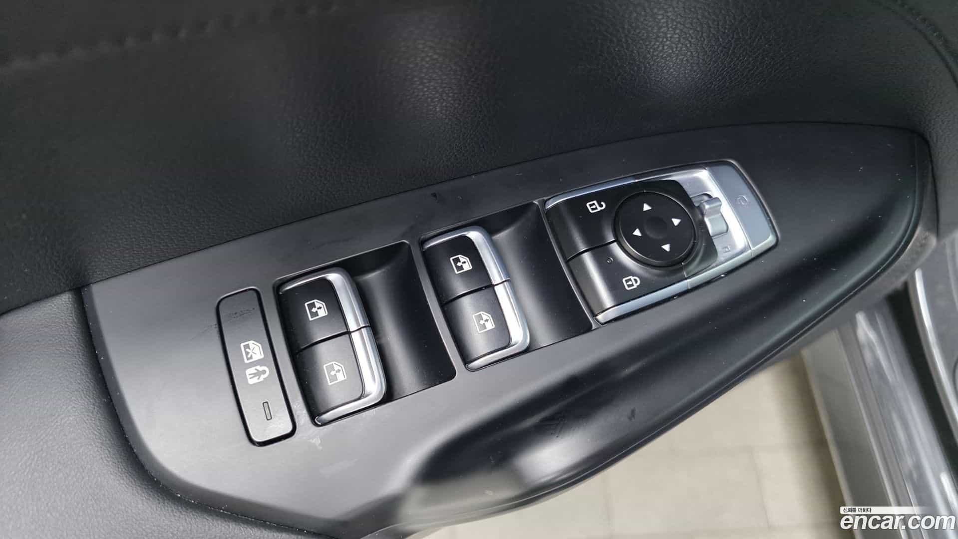 K5 Kia 2023.3-OPTION-041