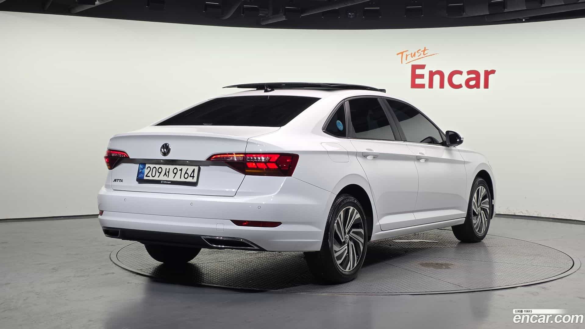 Jetta Volkswagen 2021.9-OUTER-002