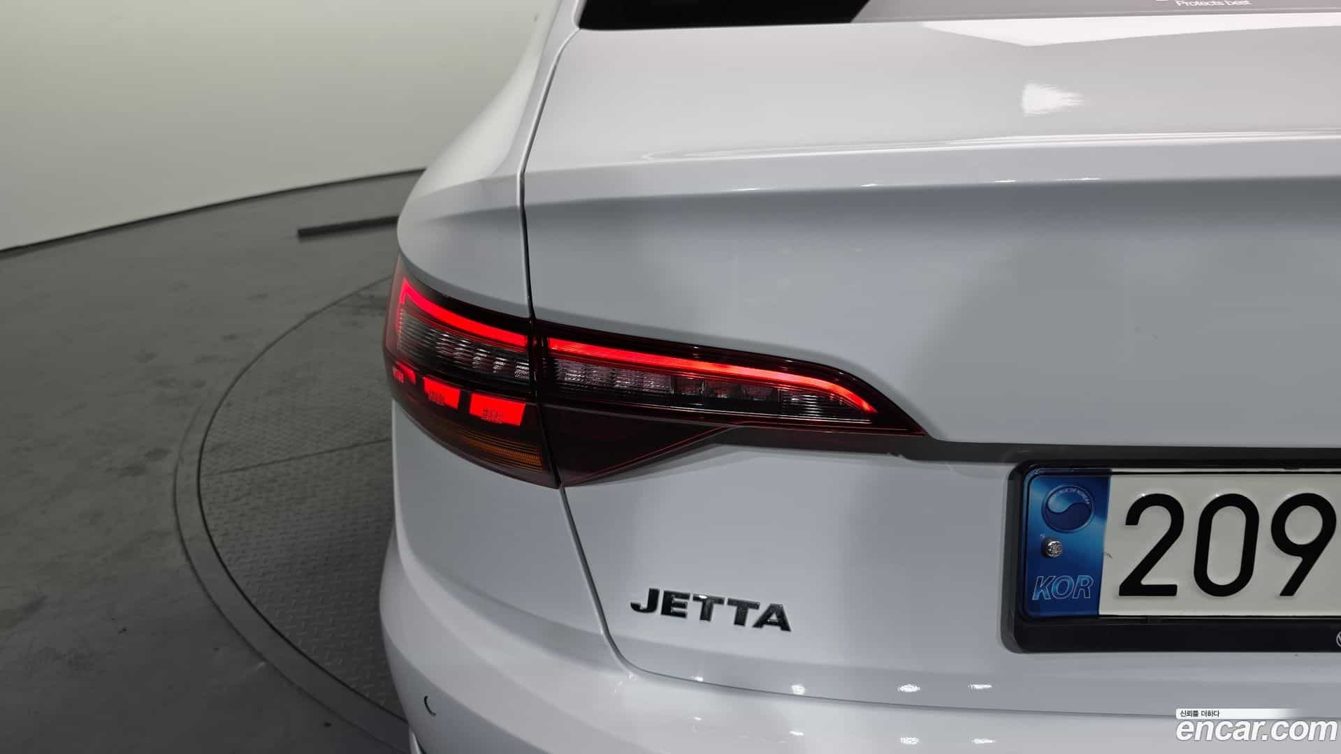 Jetta Volkswagen 2021.9-OUTER-033