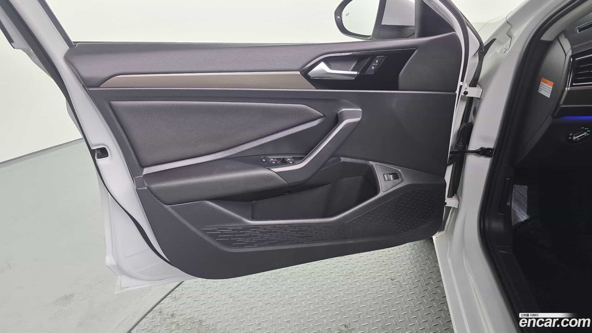 Jetta Volkswagen 2021.9-INNER-034