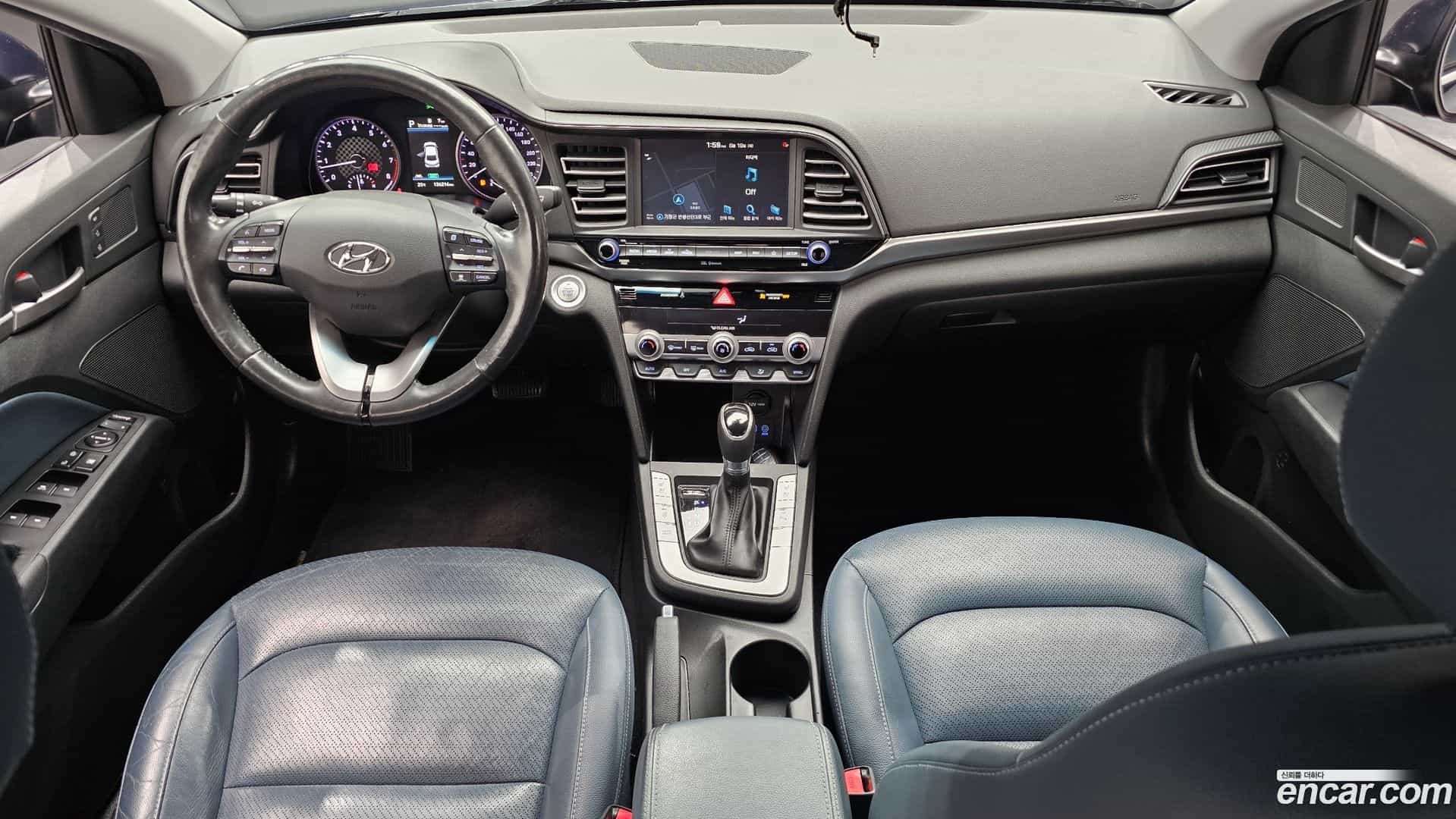 AVANTE Hyundai 2018.8-INNER-007