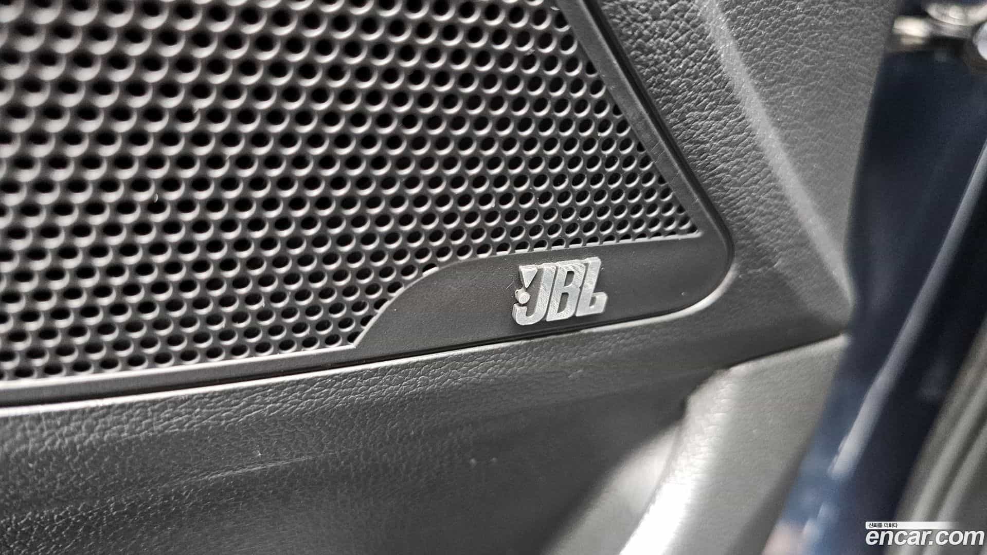 AVANTE Hyundai 2018.8-OPTION-043