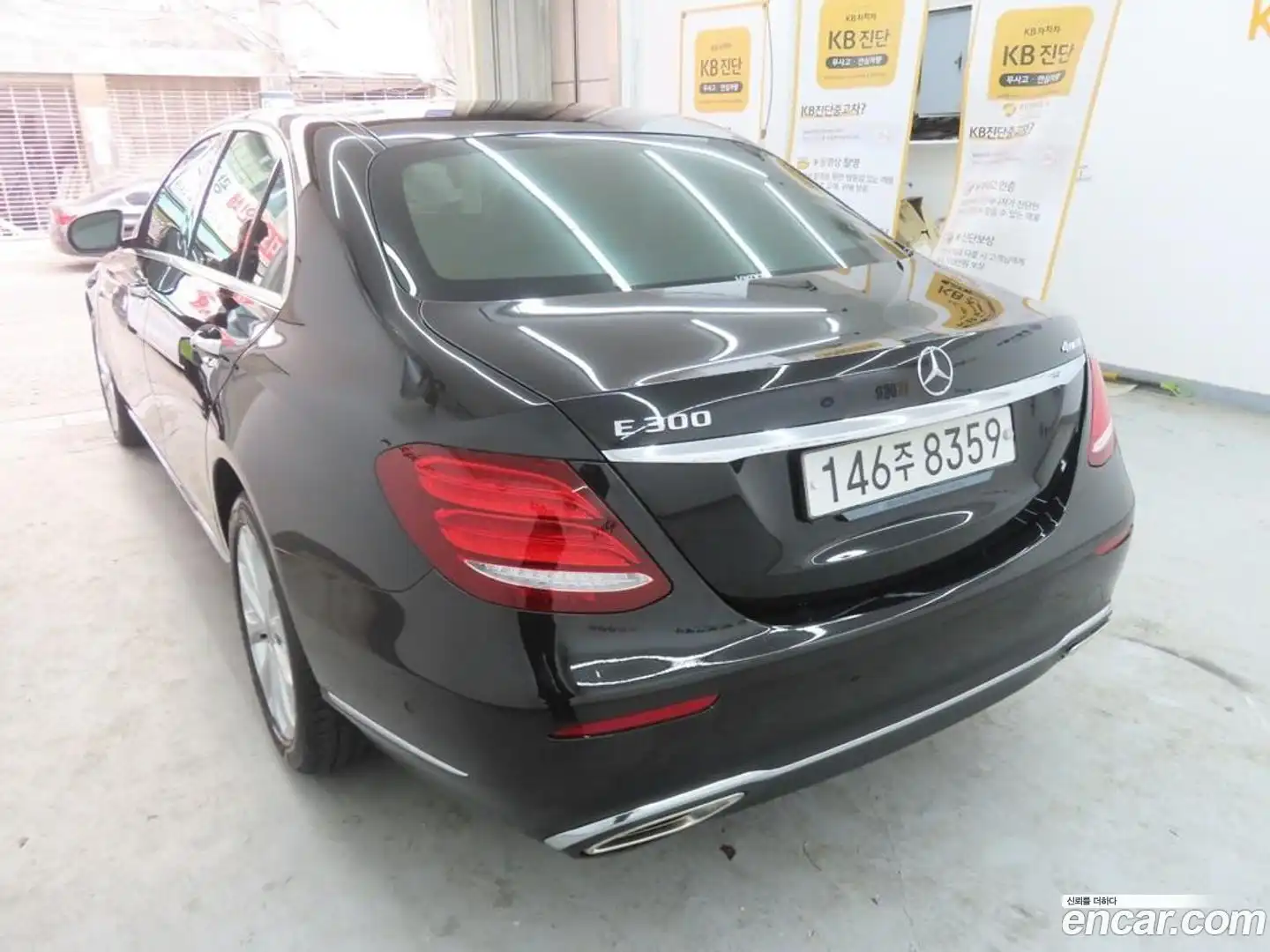 E-Class Mercedes-Benz 2019.8-OUTER-004