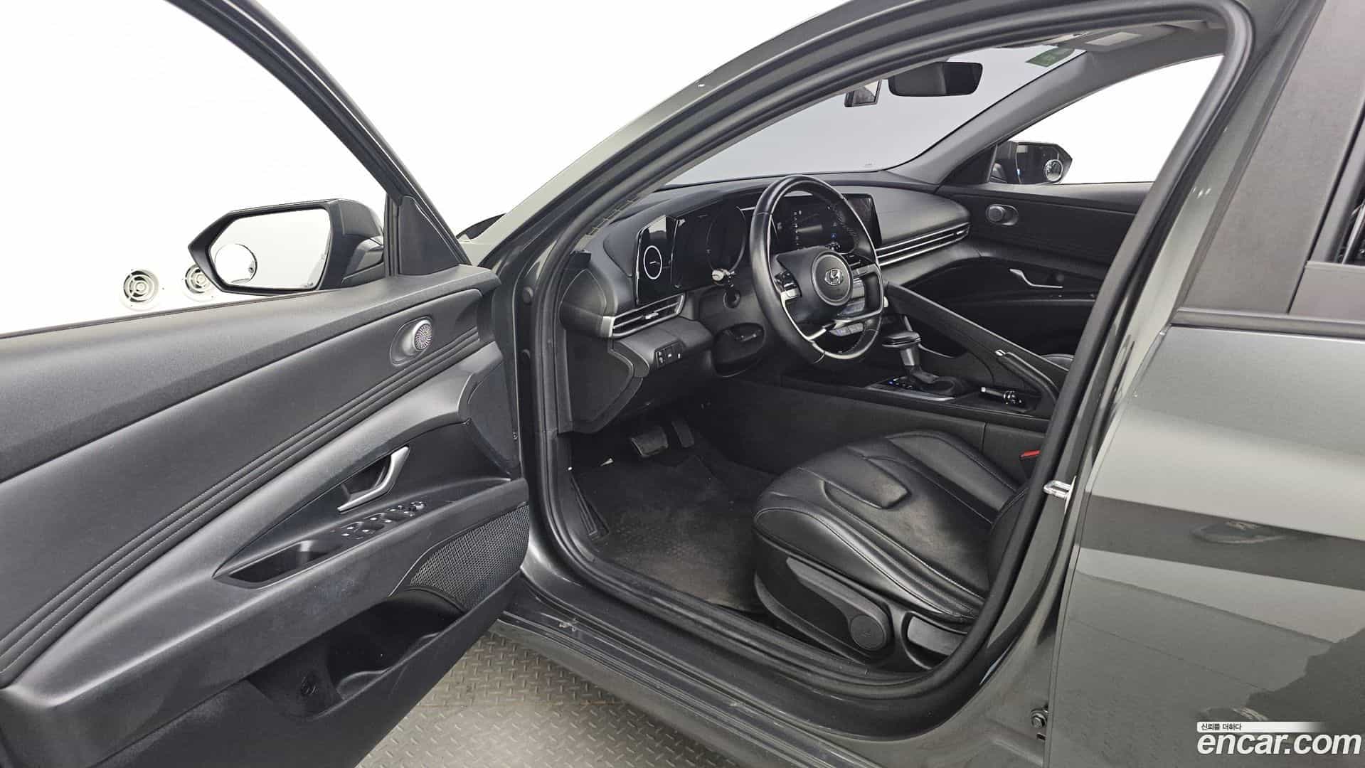 AVANTE Hyundai 2020.9-INNER-010