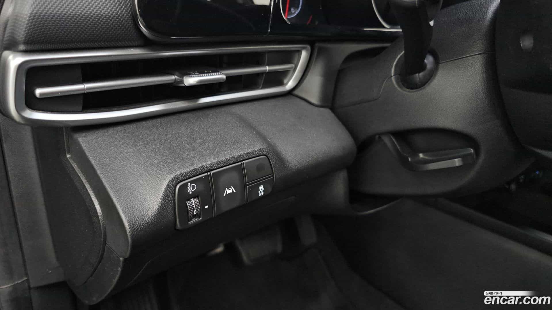 AVANTE Hyundai 2020.9-OPTION-023