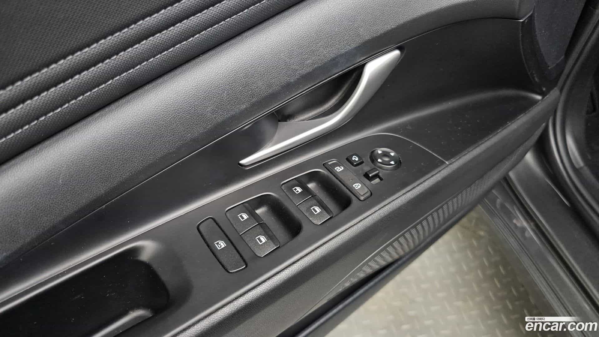 AVANTE Hyundai 2020.9-OPTION-040