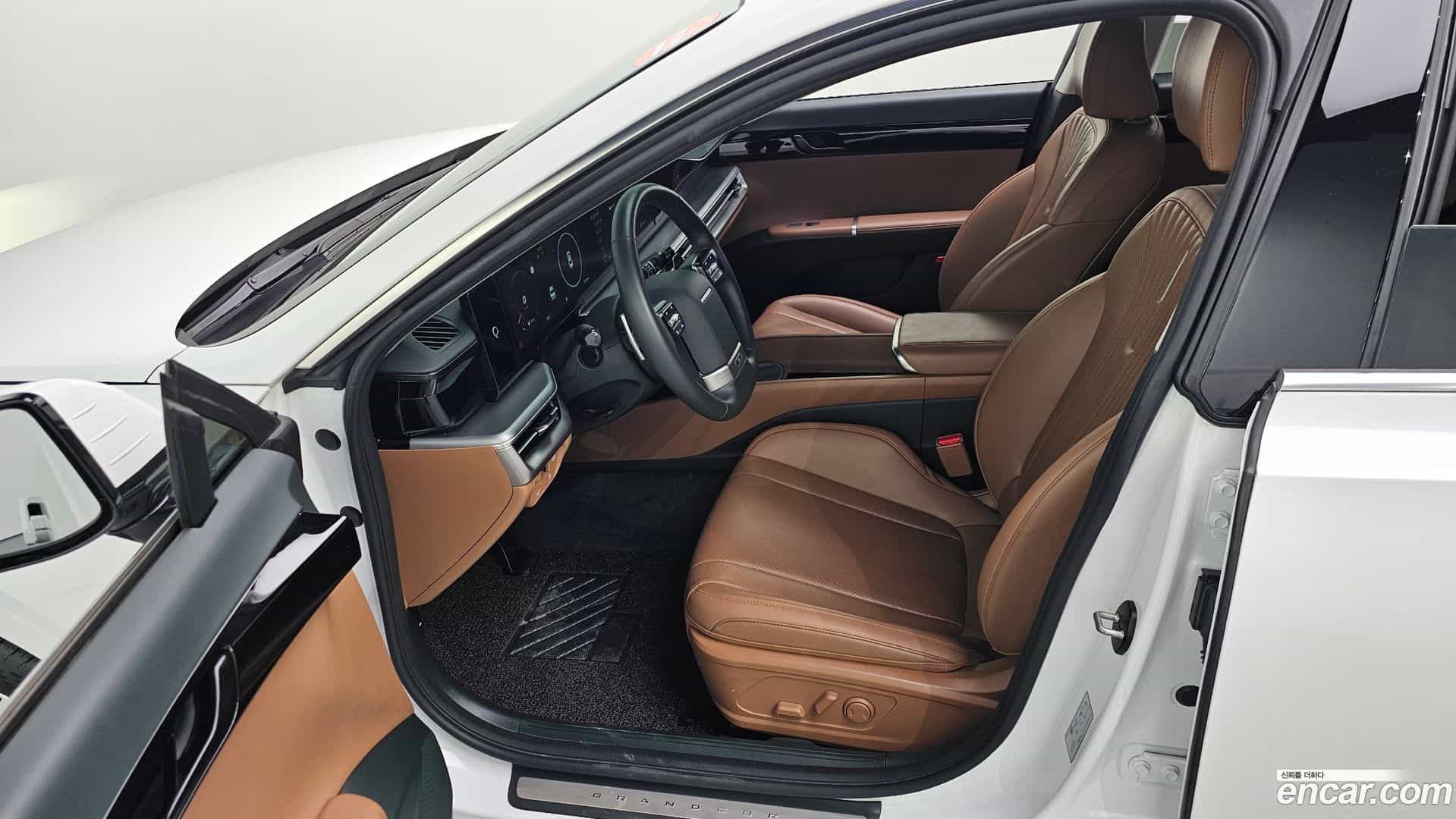 Grandeur Hyundai 2023.7-INNER-010
