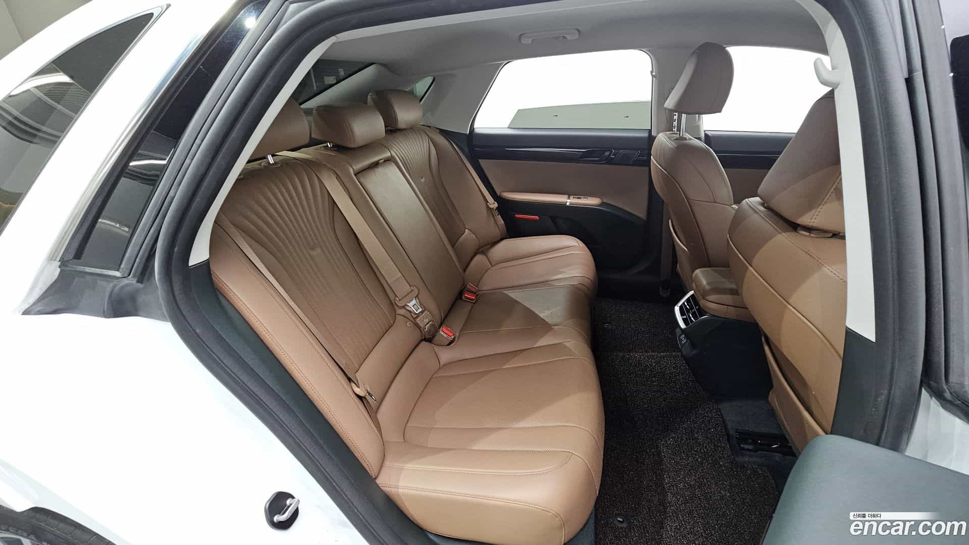 Grandeur Hyundai 2023.7-OPTION-015
