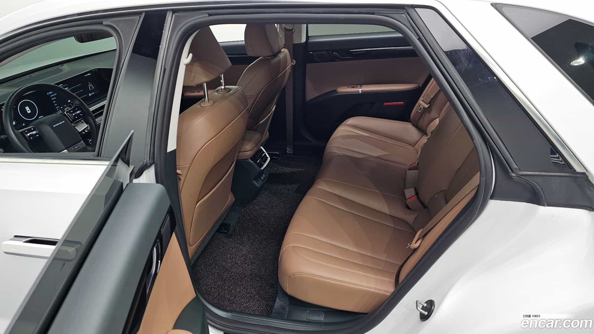 Grandeur Hyundai 2023.7-OPTION-020