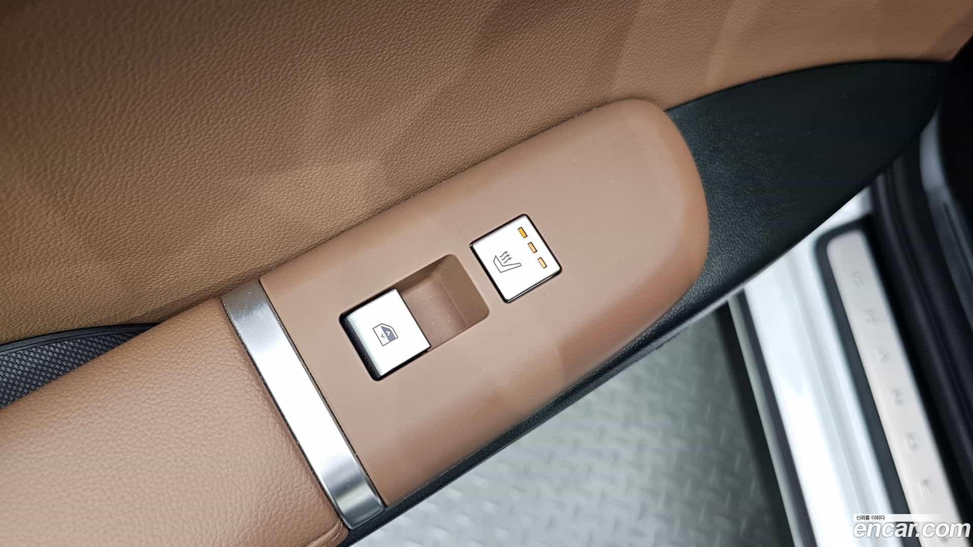 Grandeur Hyundai 2023.7-OPTION-040