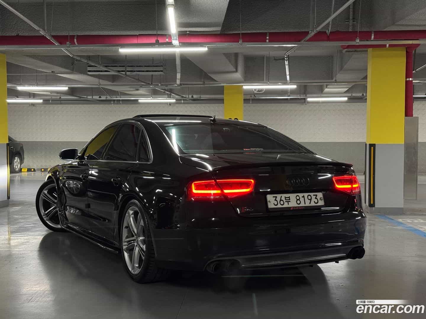 S8 Audi 2014.3-OUTER-004