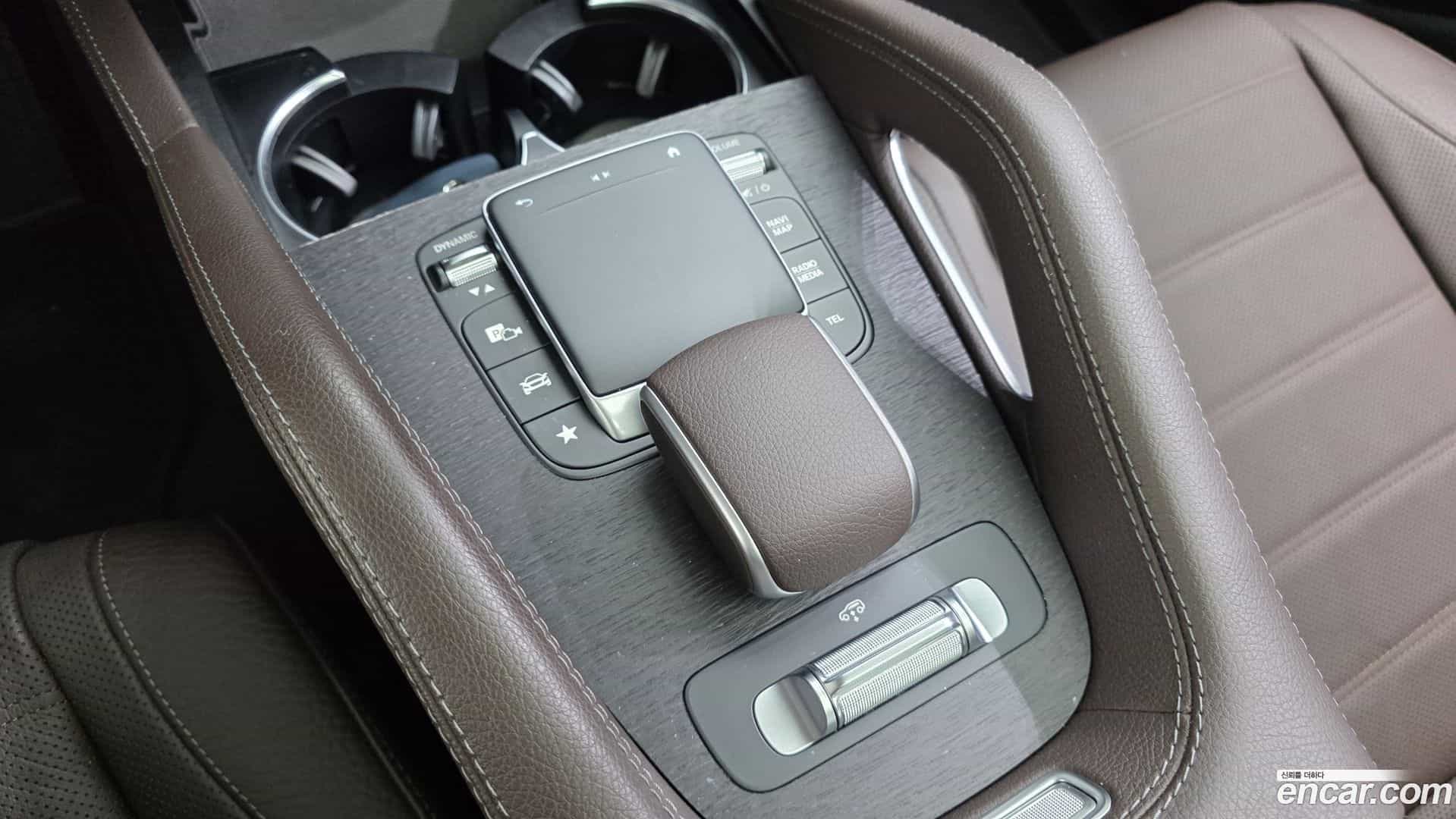 GLE-Class Mercedes-Benz 2022.2-OPTION-022