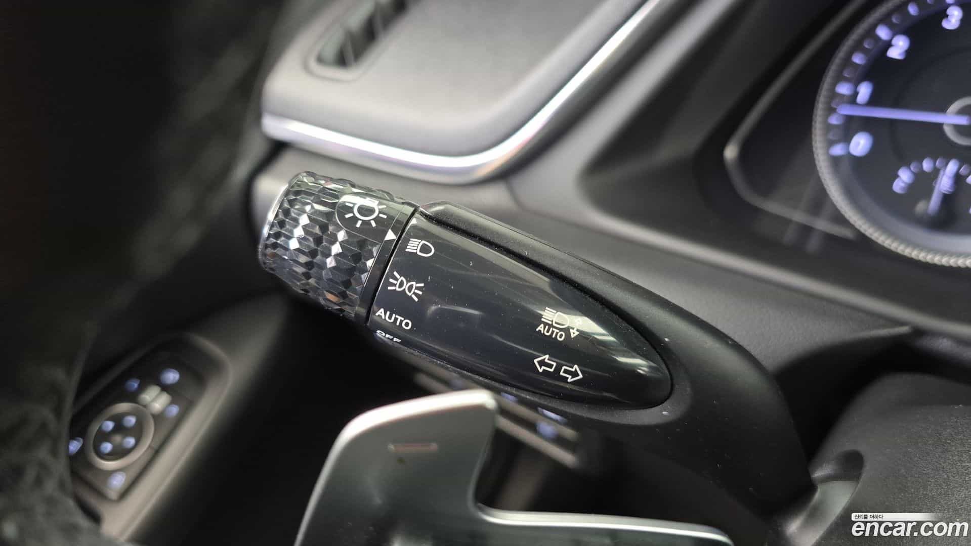 Sonata Hyundai 2019.7-OPTION-040
