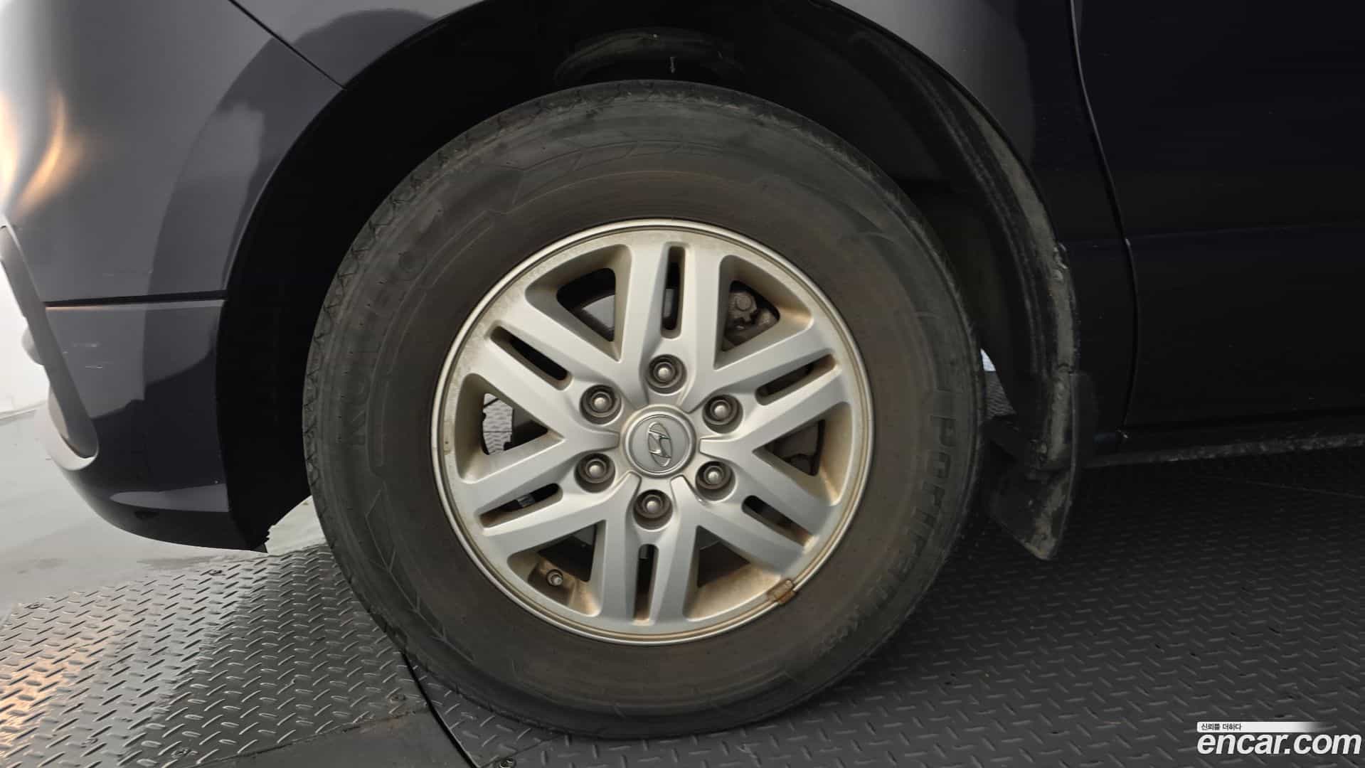 Starex Hyundai 2019.5-OUTER-005