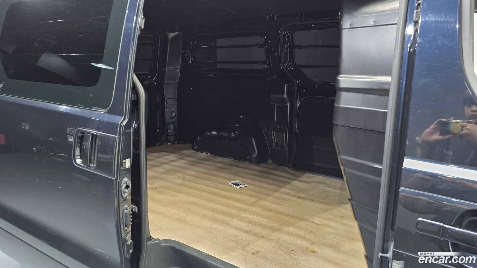 Starex Hyundai 2019.5-OPTION-015