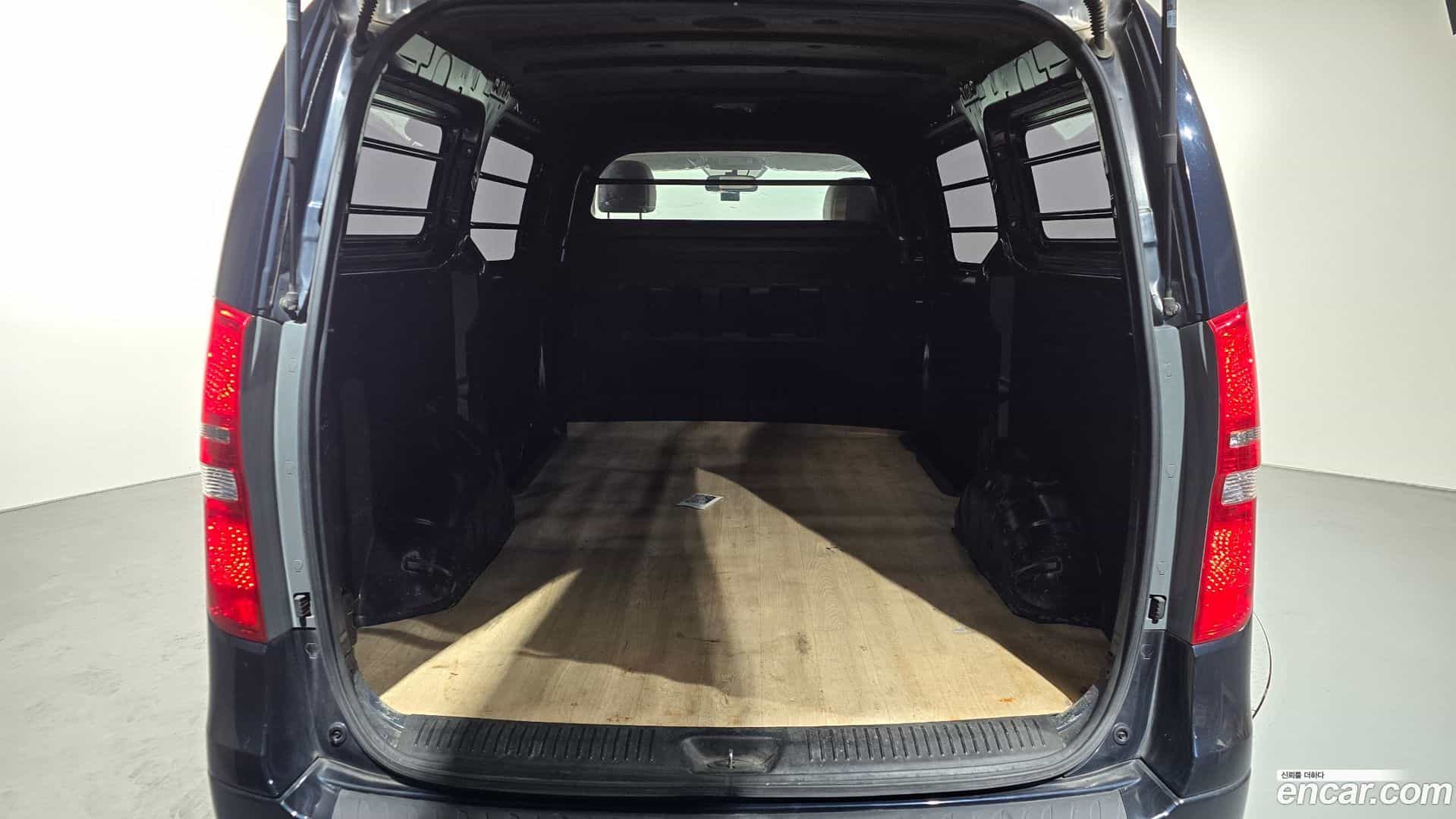 Starex Hyundai 2019.5-OPTION-022