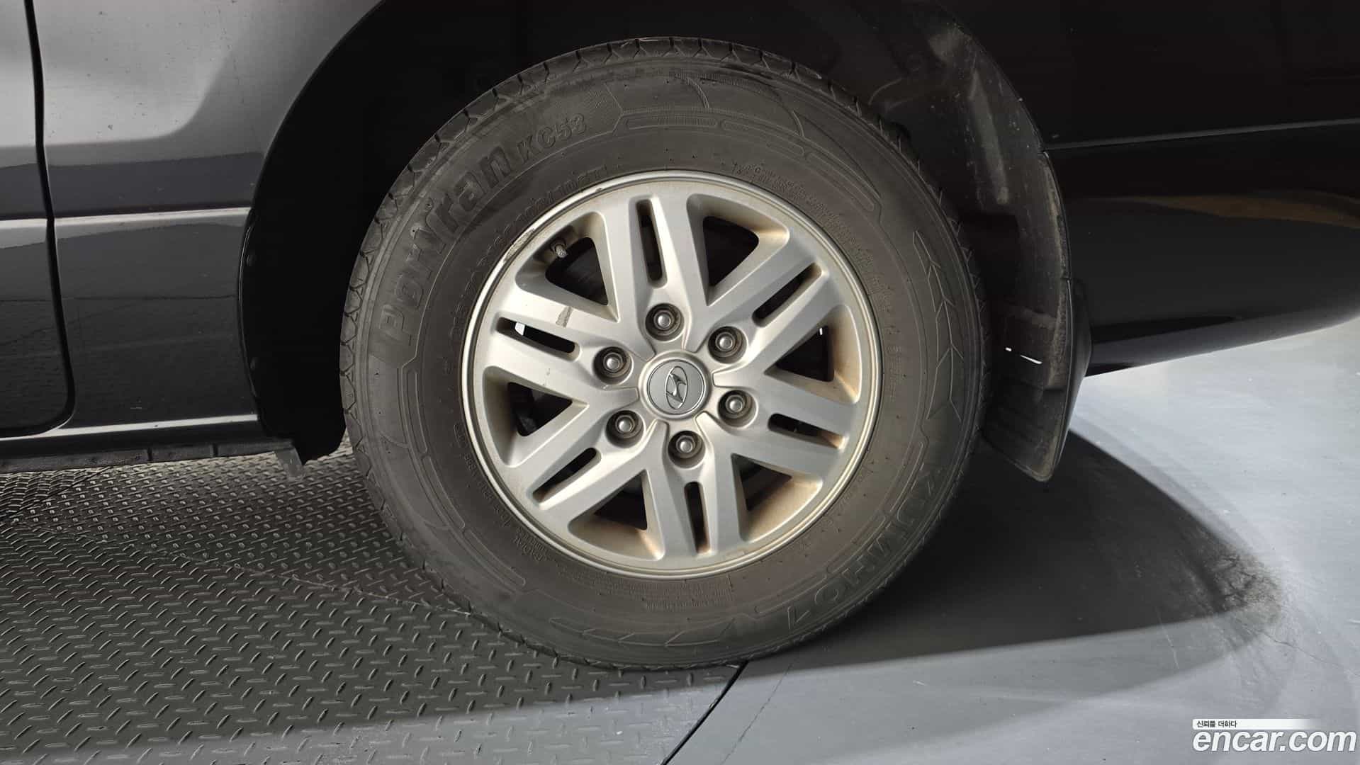 Starex Hyundai 2019.5-OUTER-031