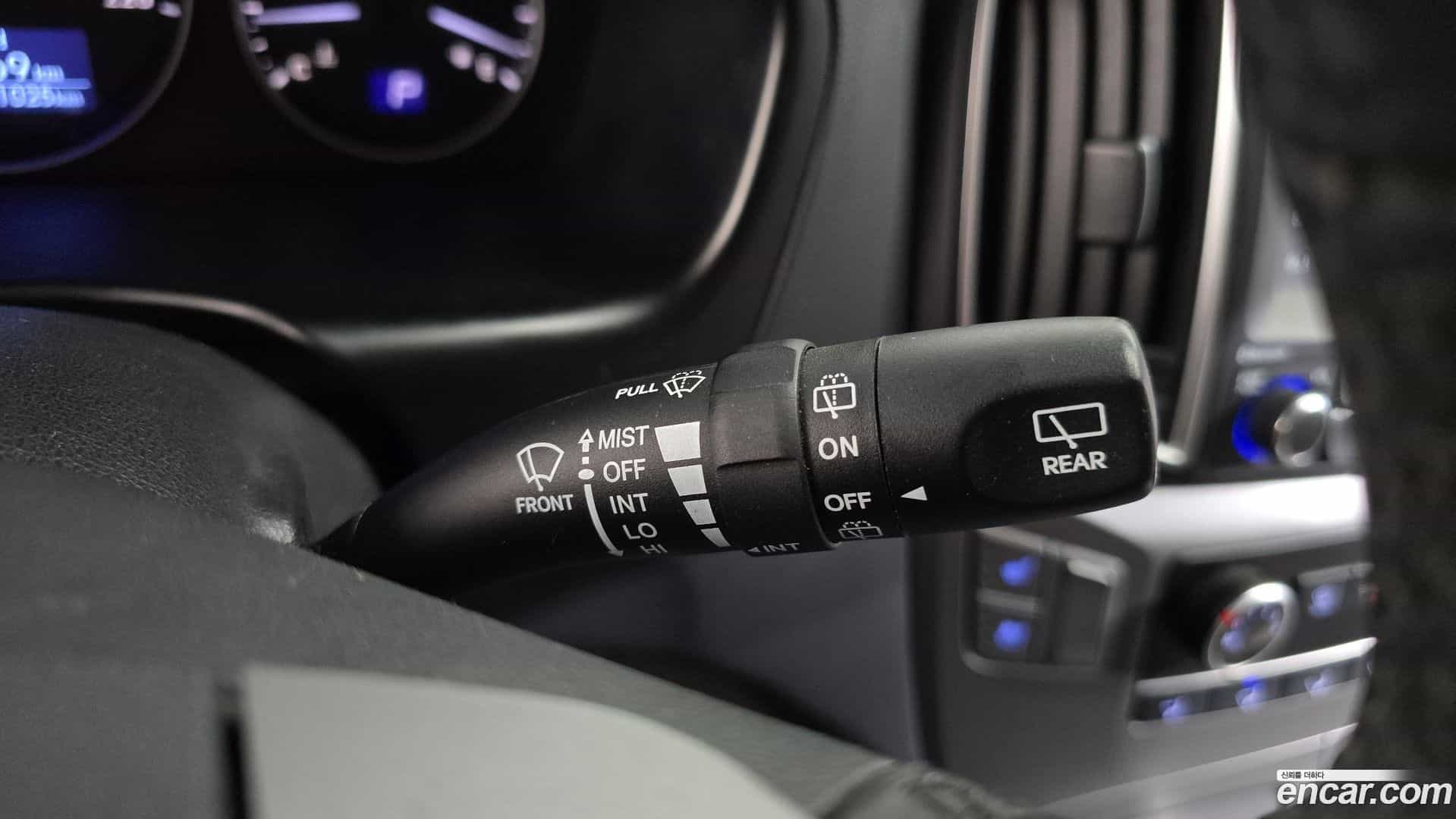 Starex Hyundai 2019.5-OPTION-041