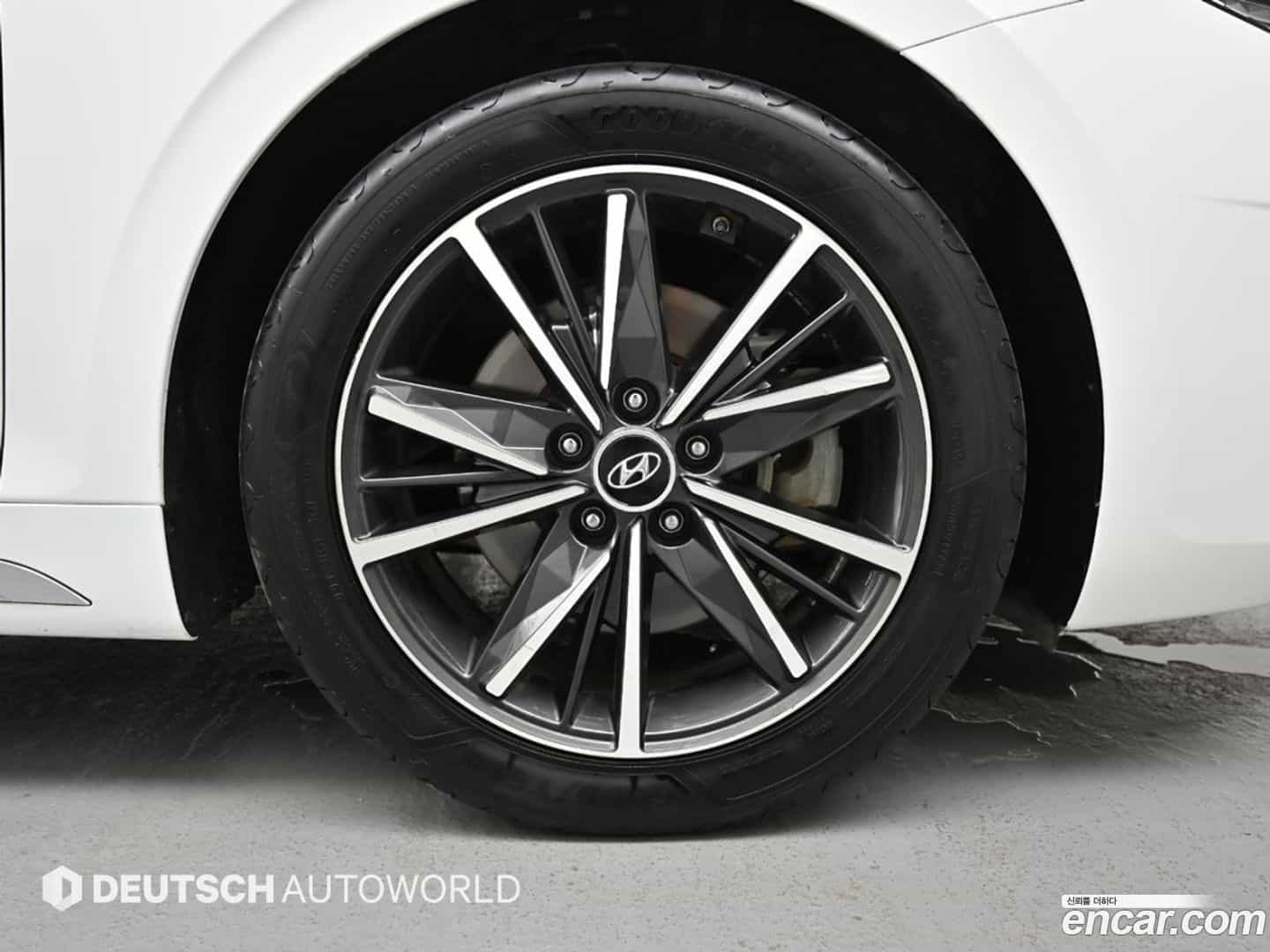 Grandeur Hyundai 2021.5-OPTION-024