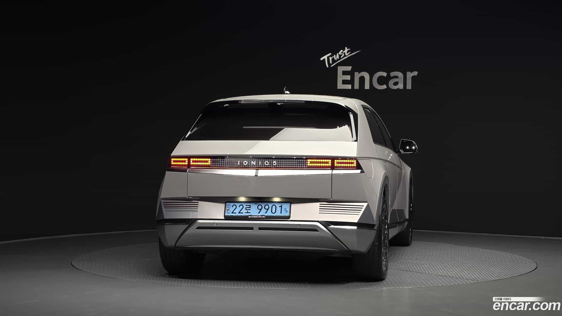 Ioniq5 Hyundai 2022.2-OUTER-004