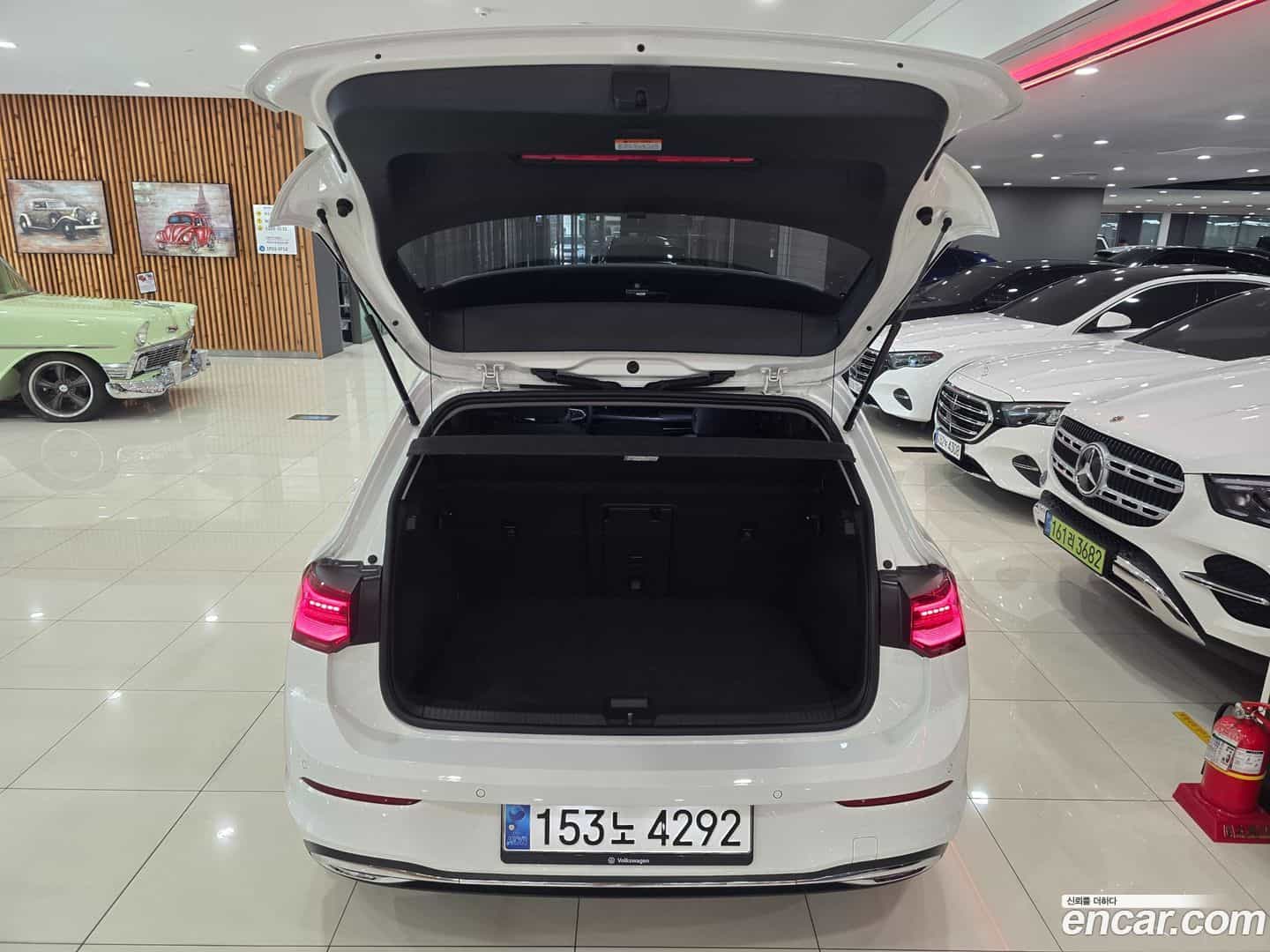 Golf Volkswagen 2023.9-INNER-007
