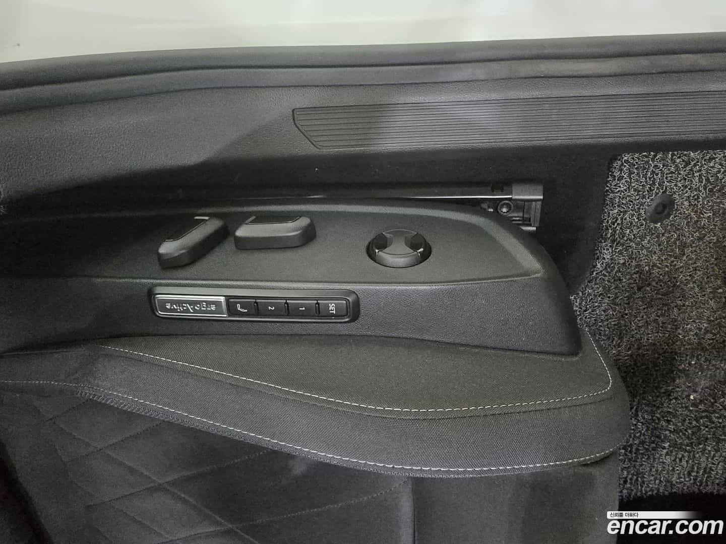 Golf Volkswagen 2023.9-OPTION-015