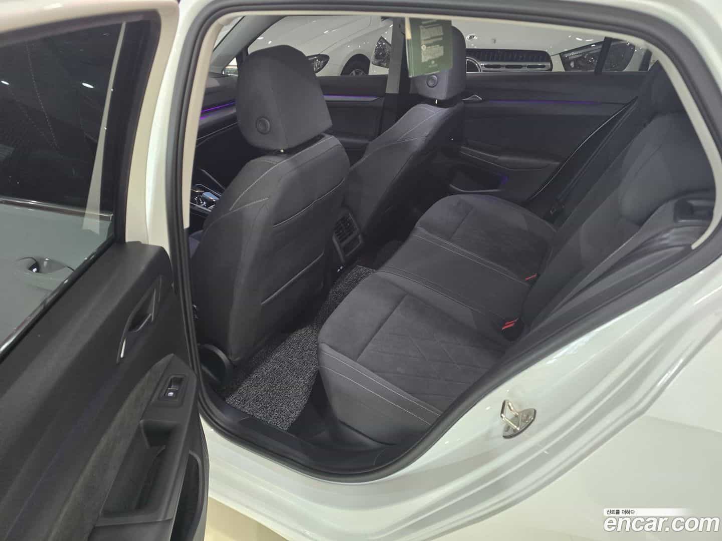 Golf Volkswagen 2023.9-OPTION-020