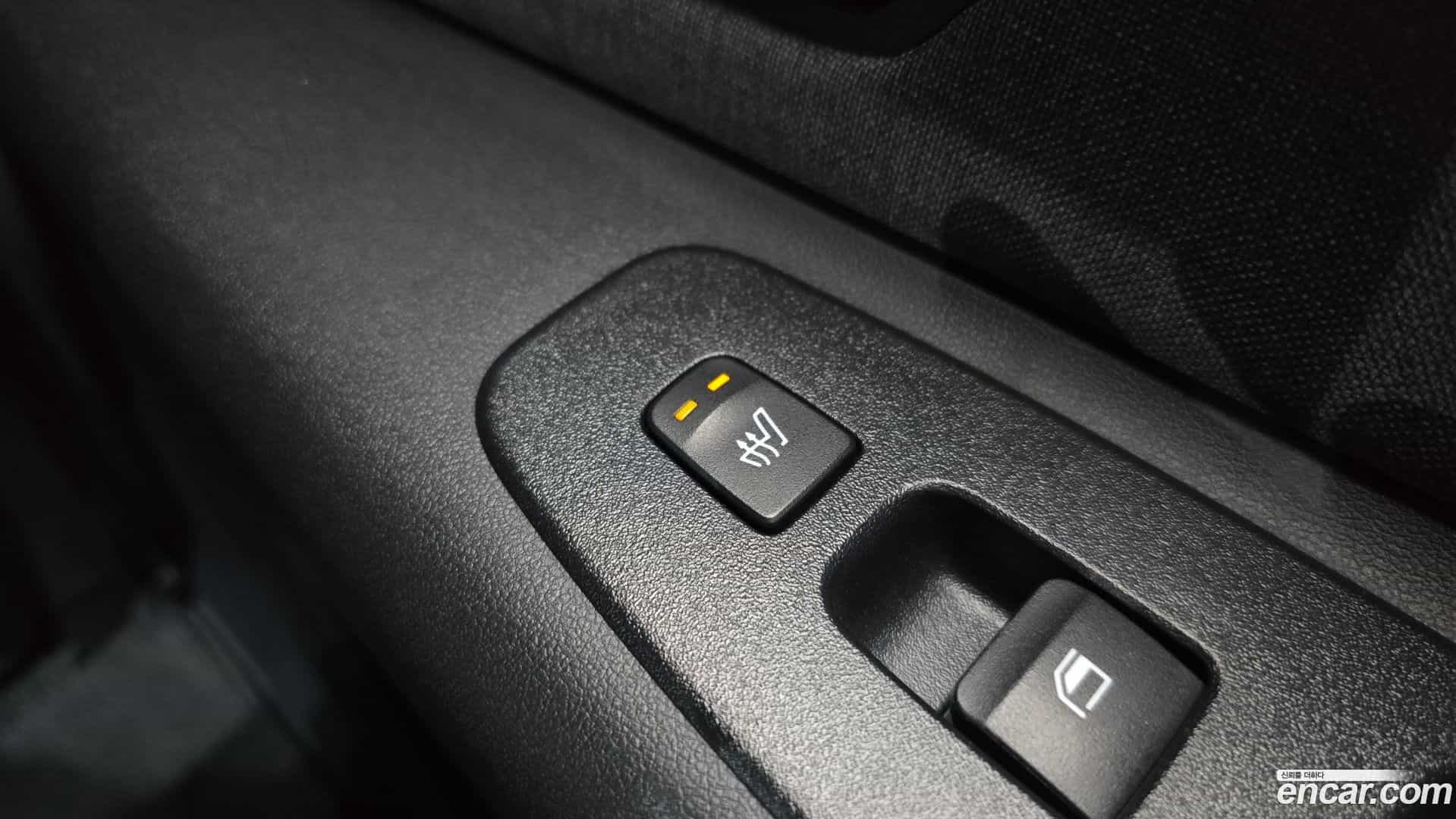 AVANTE Hyundai 2021.10-OPTION-023